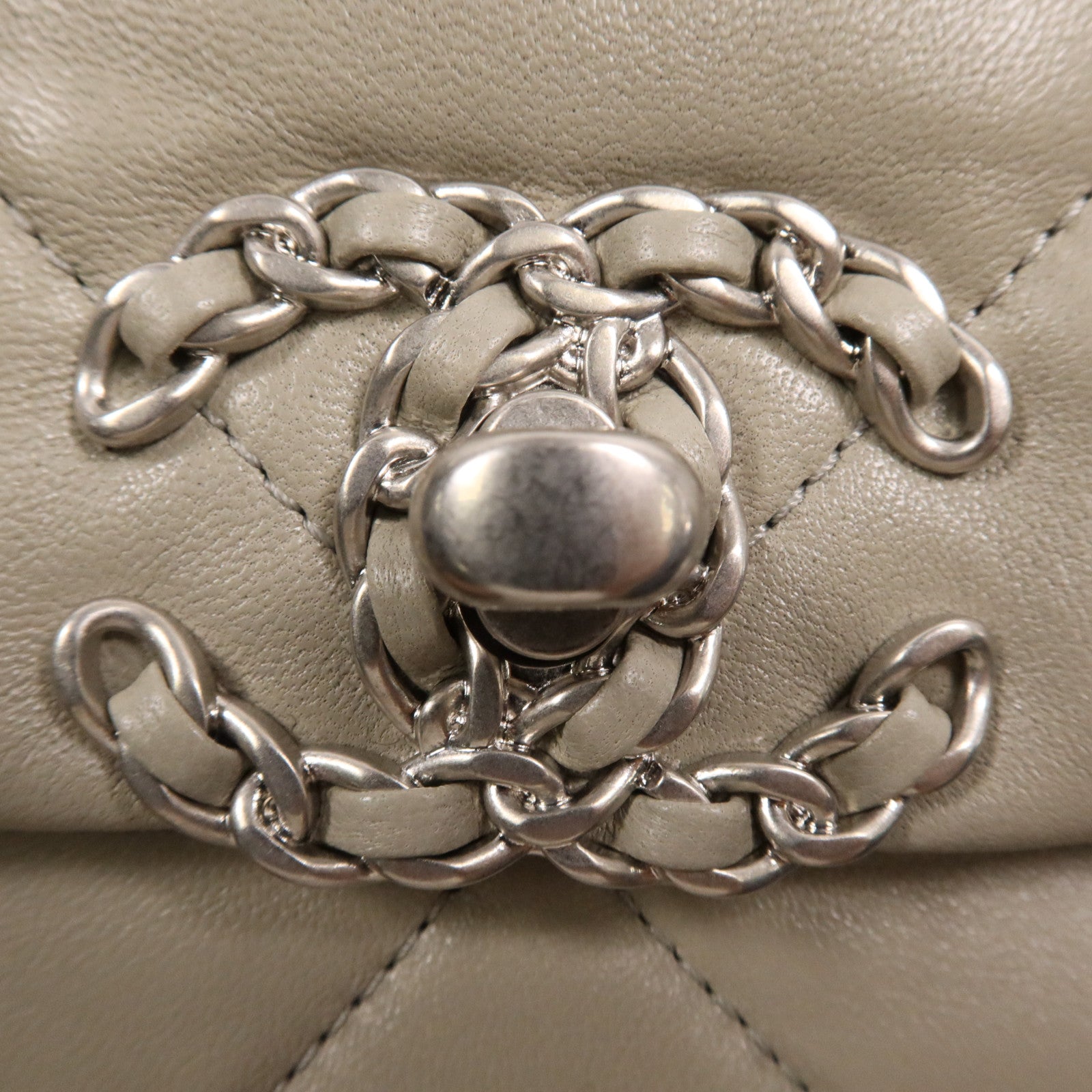 CHANEL 羊皮皮革Chanel 19手挽肩背兩用袋