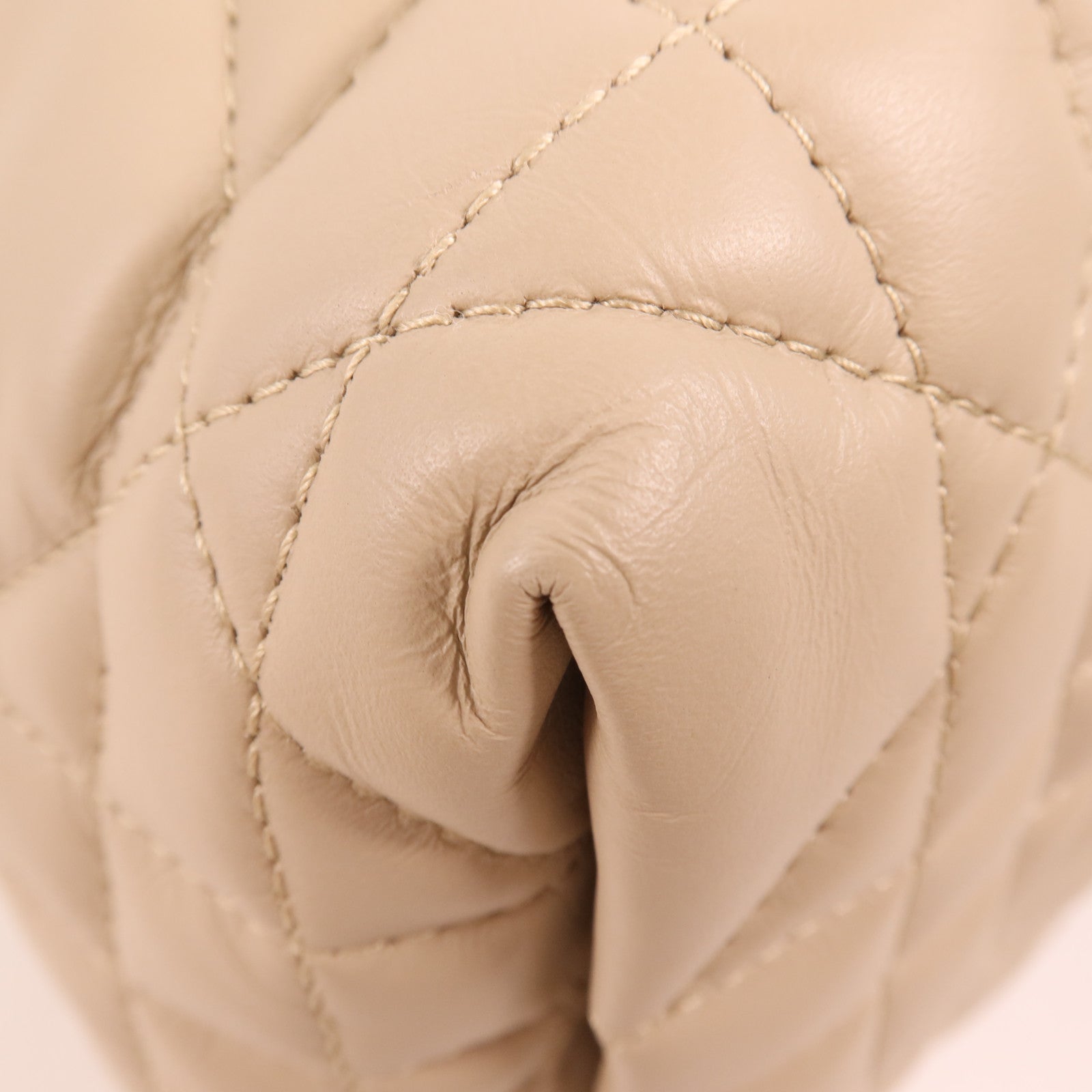 Dior 牛皮皮革Toujours Medium金扣手挽袋