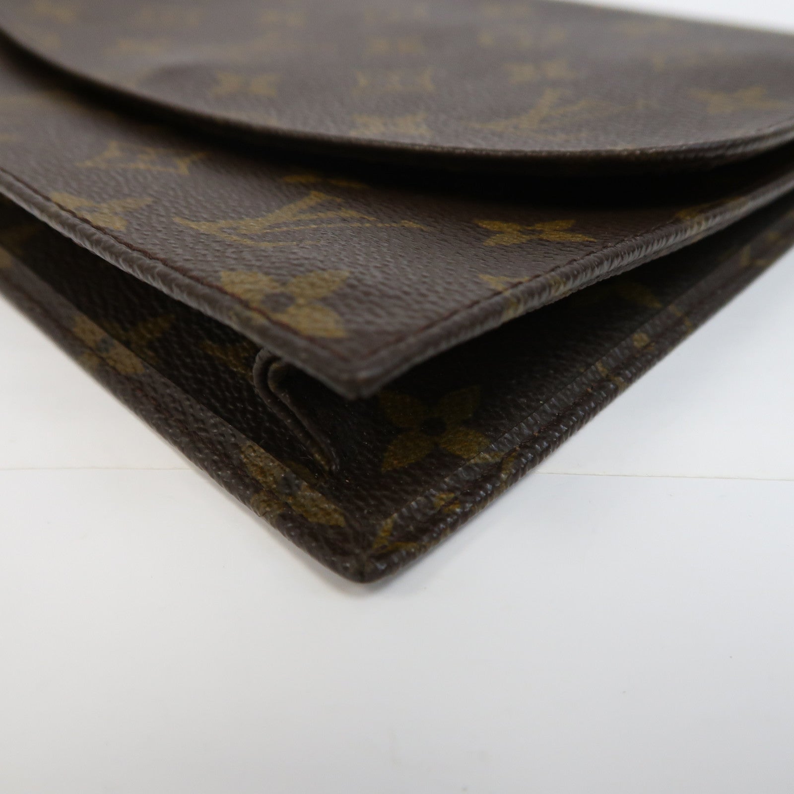 LOUIS VUITTON Monogram Clutch Bag金扣手拿包啡色