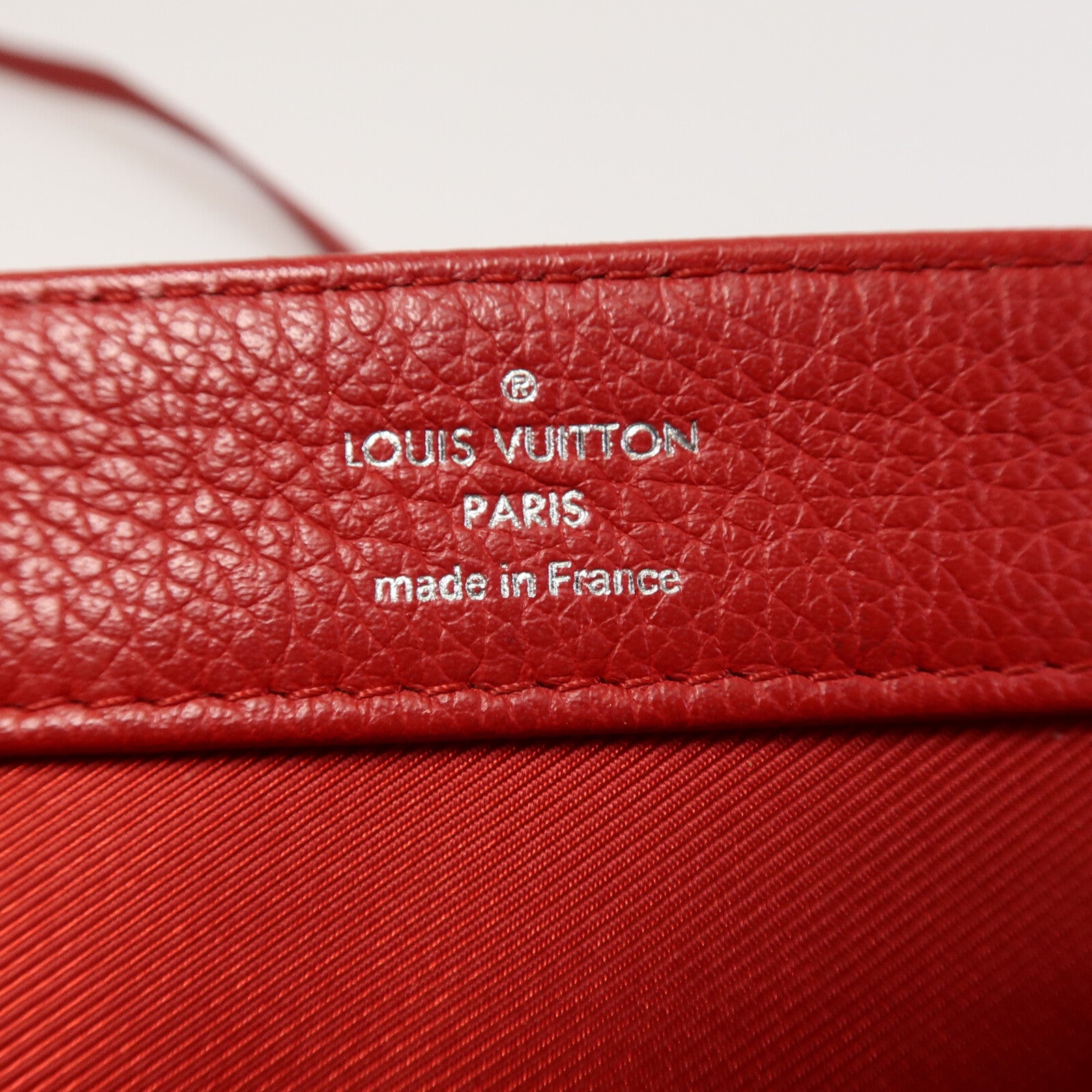 LOUIS VUITTON 牛皮皮革Lockme II BB鏈帶手挽肩背兩用袋