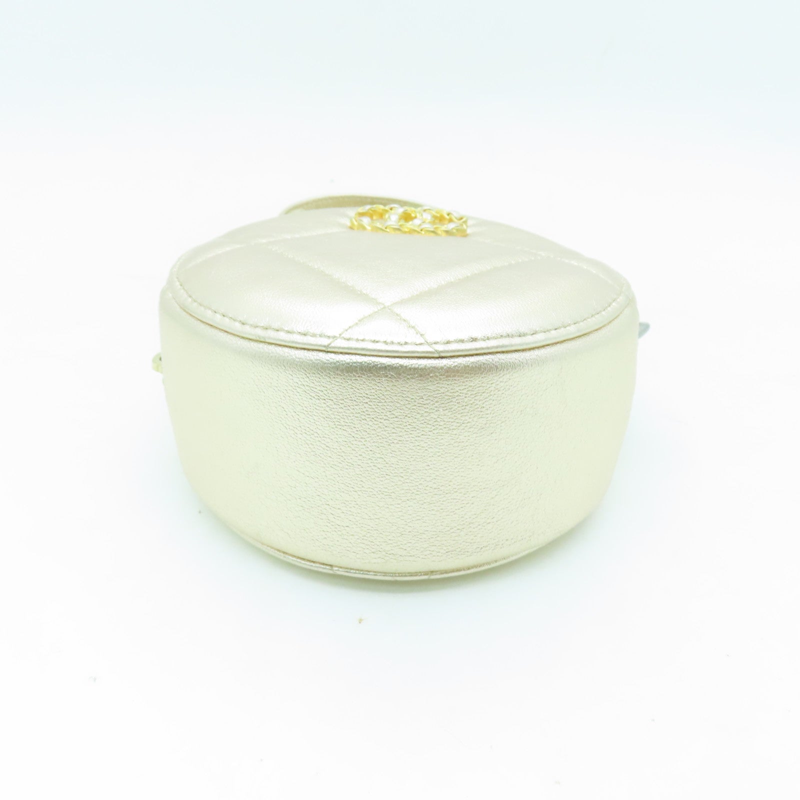CHANEL 【清倉大減價】菱格羊皮皮革19 Round Clutch With Chain Shoulder Bag鏈帶肩背袋金色