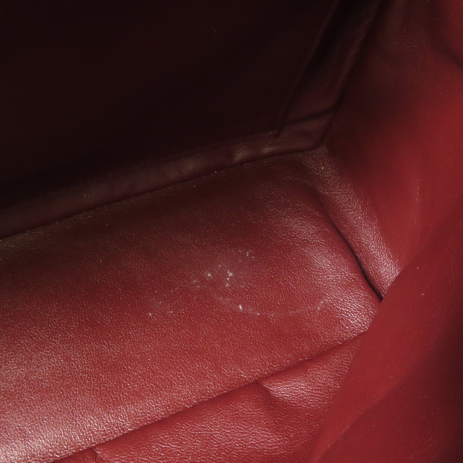 CHANEL 漆皮皮革Maxi Classic銀扣鏈帶肩背袋