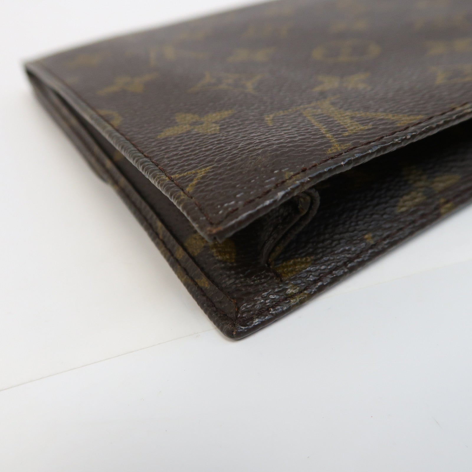 LOUIS VUITTON Monogram Clutch Bag金扣手拿包啡色