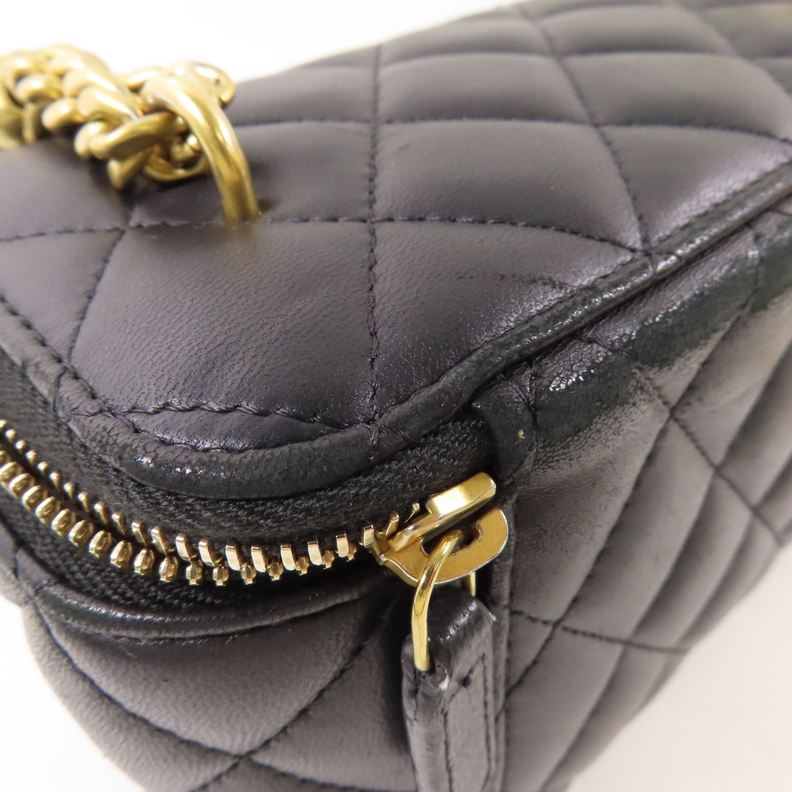 CHANEL 羊皮皮革Vanity Case金扣鏈帶肩背袋
