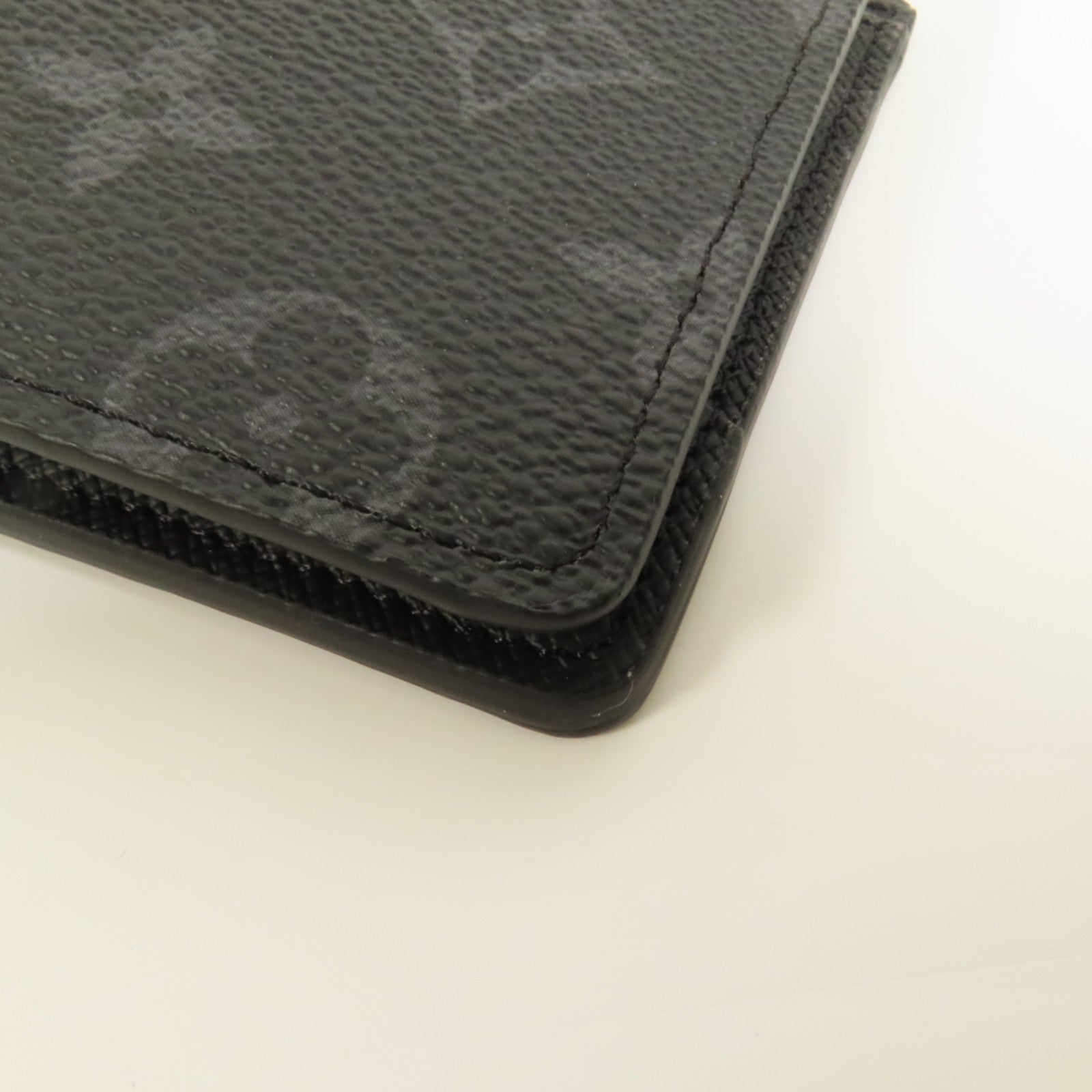 LOUIS VUITTON Monogram Eclipse Multiple錢包