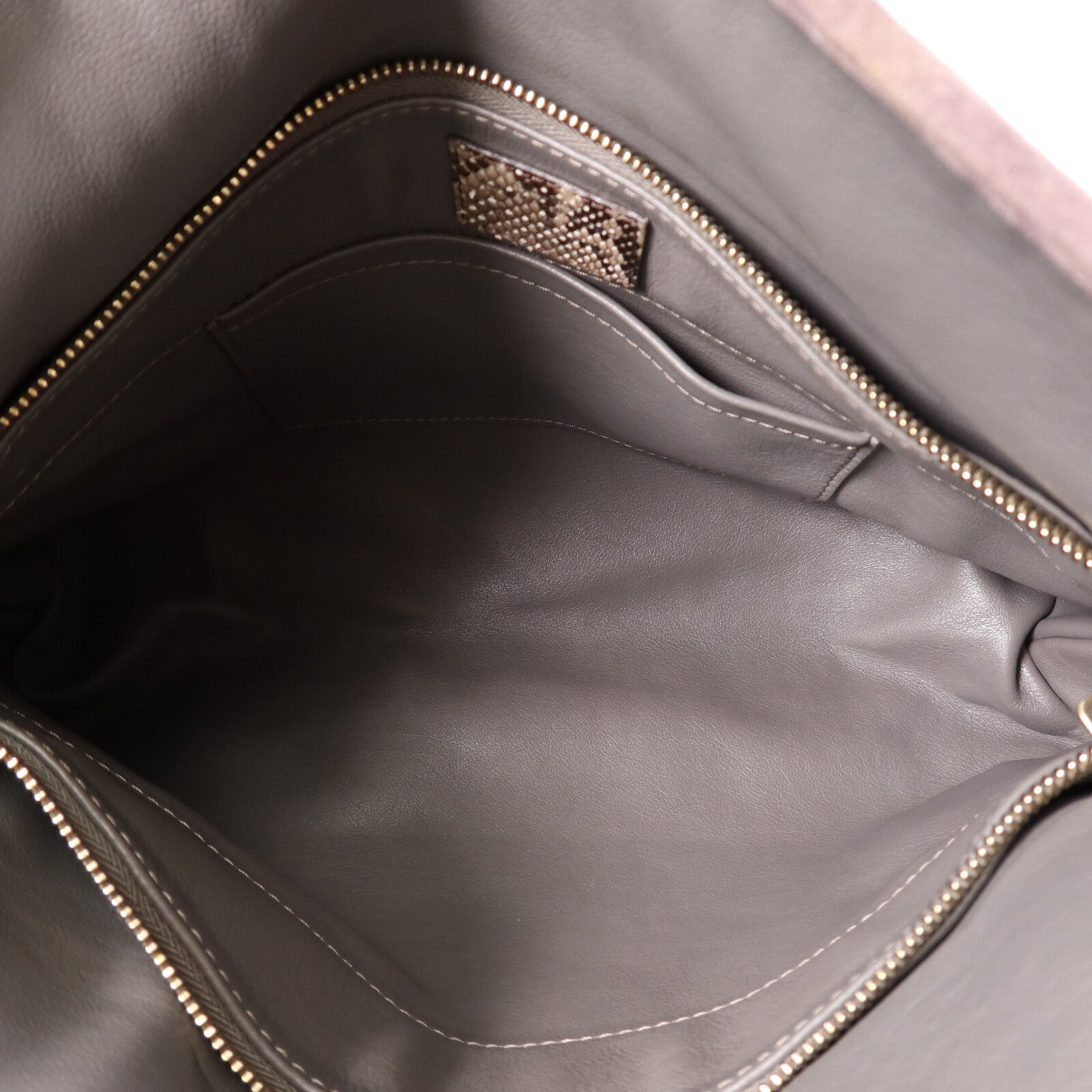LOUIS VUITTON 【激減優惠】麂皮皮革/蛇皮Monogram Suede Whisper金扣肩背袋