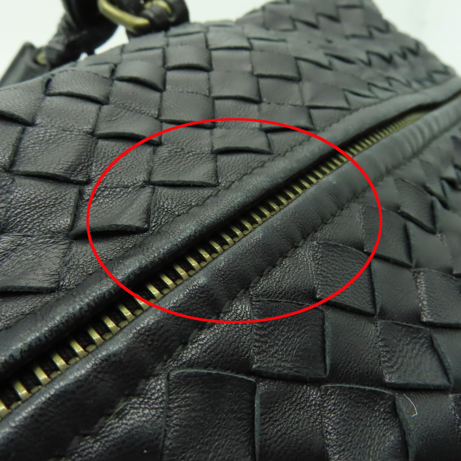BOTTEGA VENETA 織紋皮革Handbag金扣手挽袋黒色