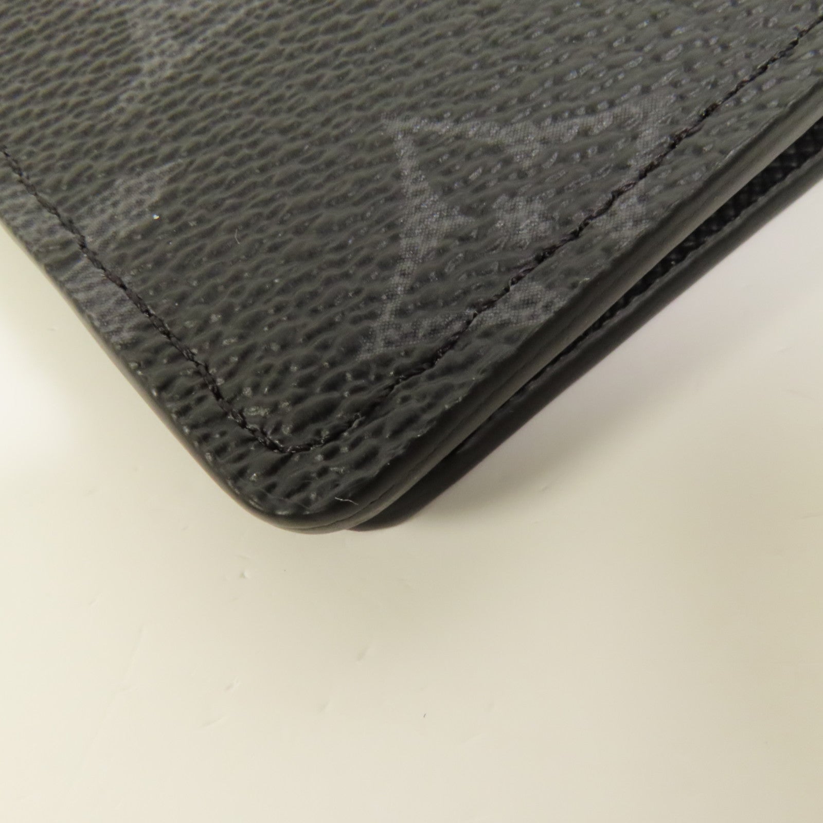 LOUIS VUITTON Monogram Eclipse Multiple錢包