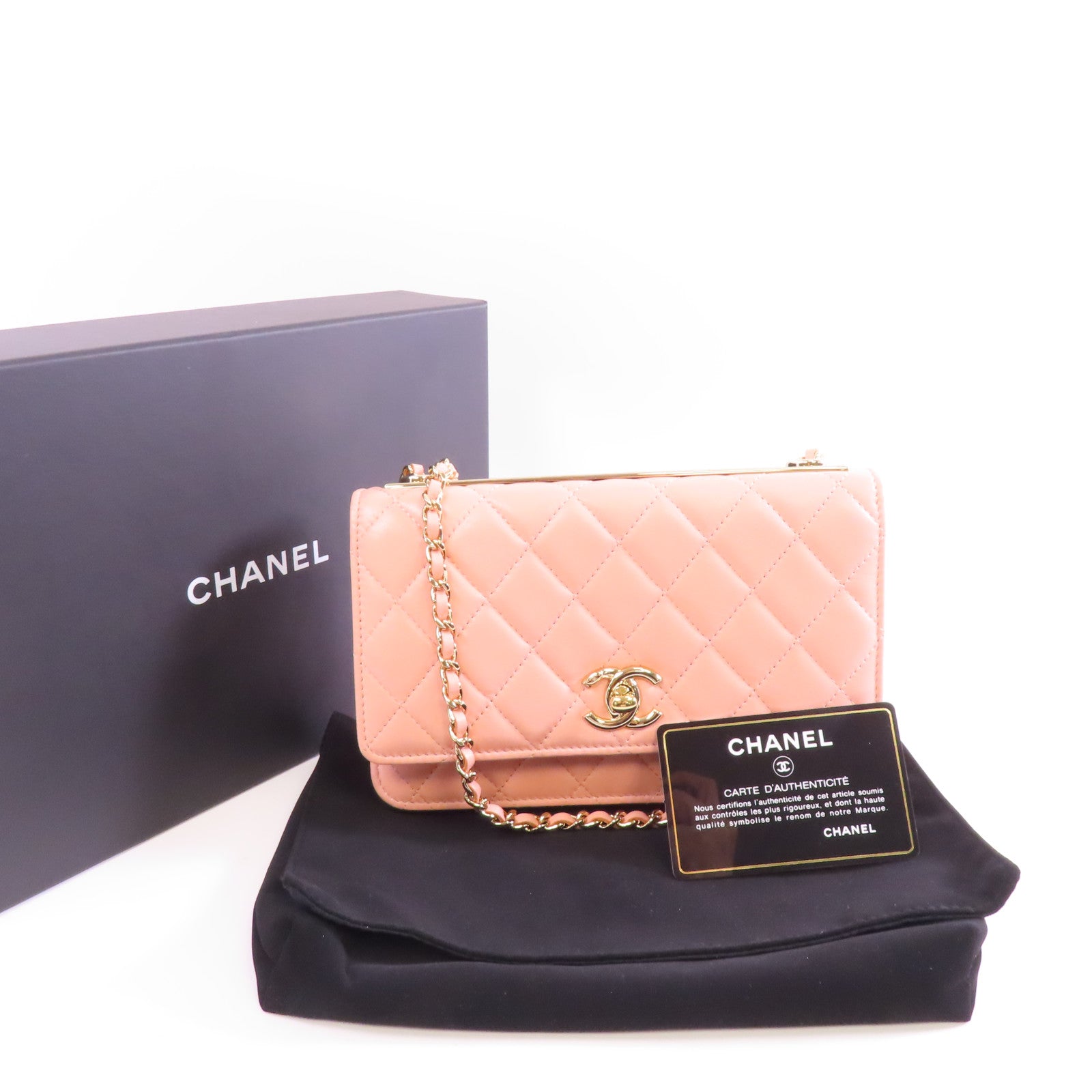 CHANEL 菱格羊皮皮革Chain Shoulder金扣鏈帶肩背袋粉紅色