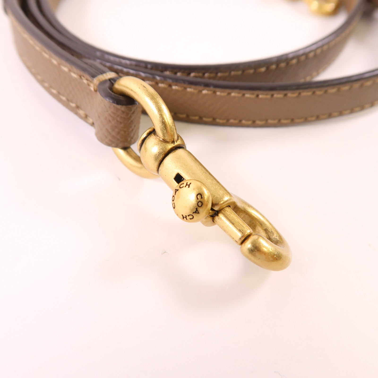 COACH 皮革Shoulder Bag金扣肩背袋