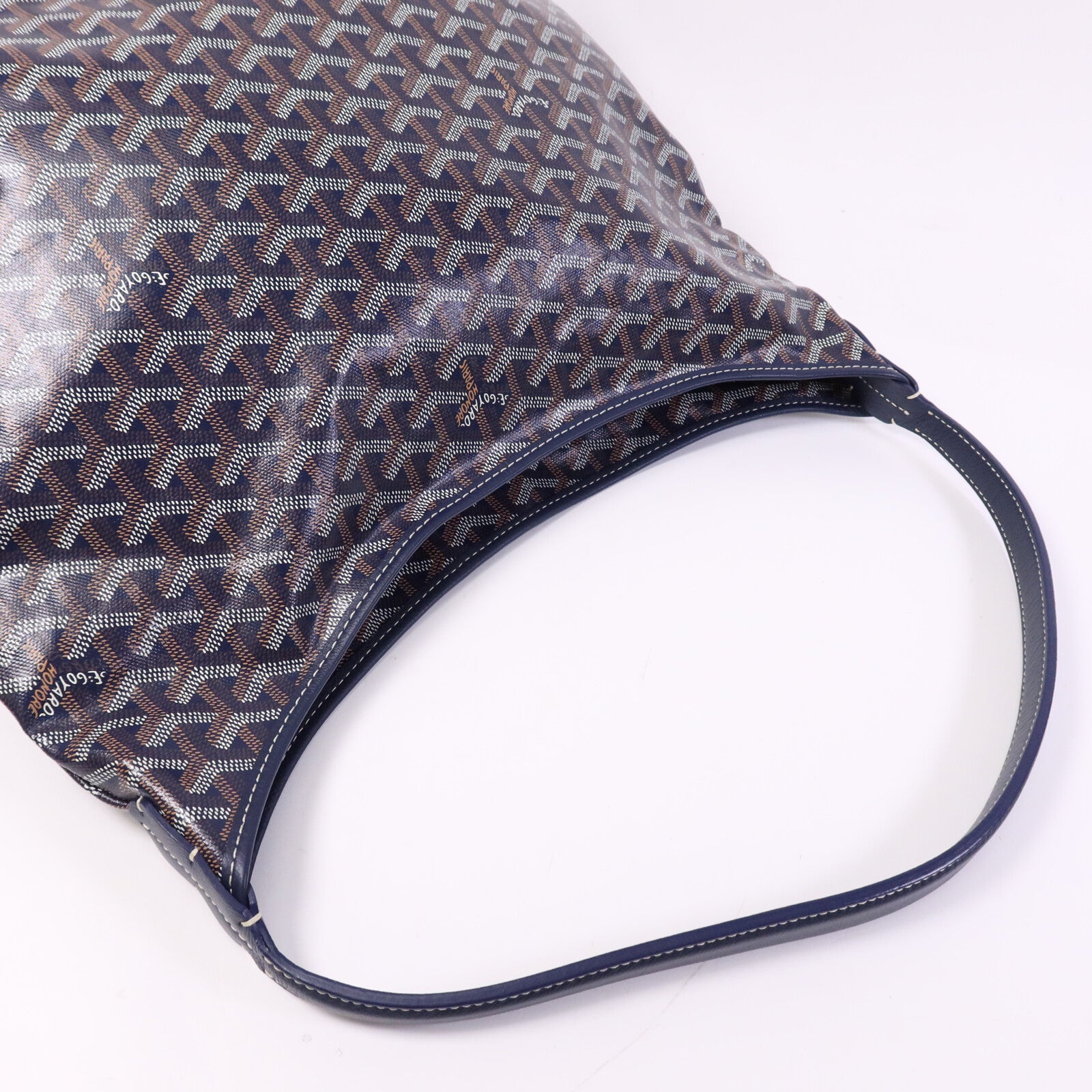 GOYARD 塗層帆布Boheme Hobo銀扣肩背袋
