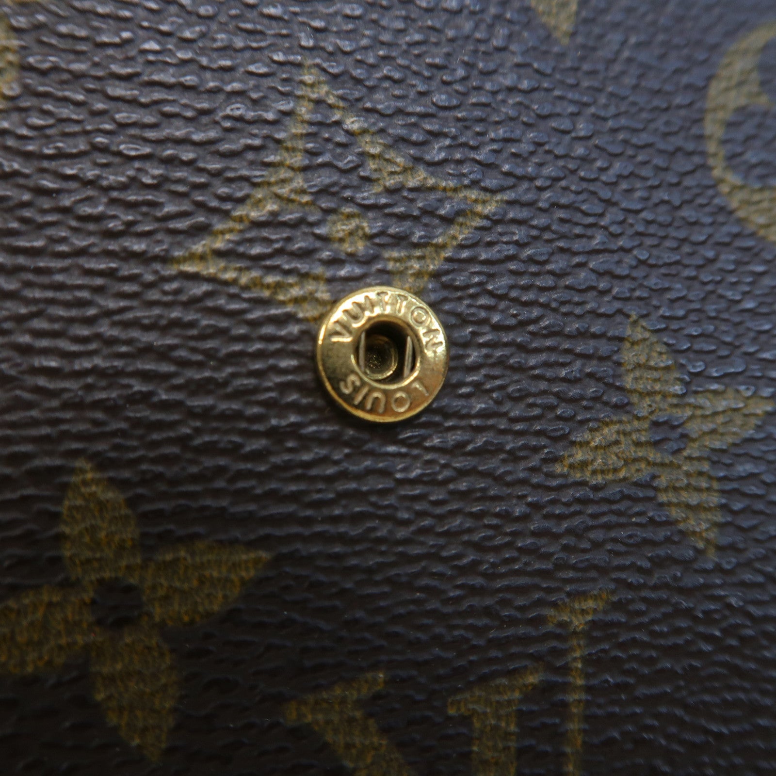 LOUIS VUITTON Monogram Clutch Bag金扣手拿包啡色