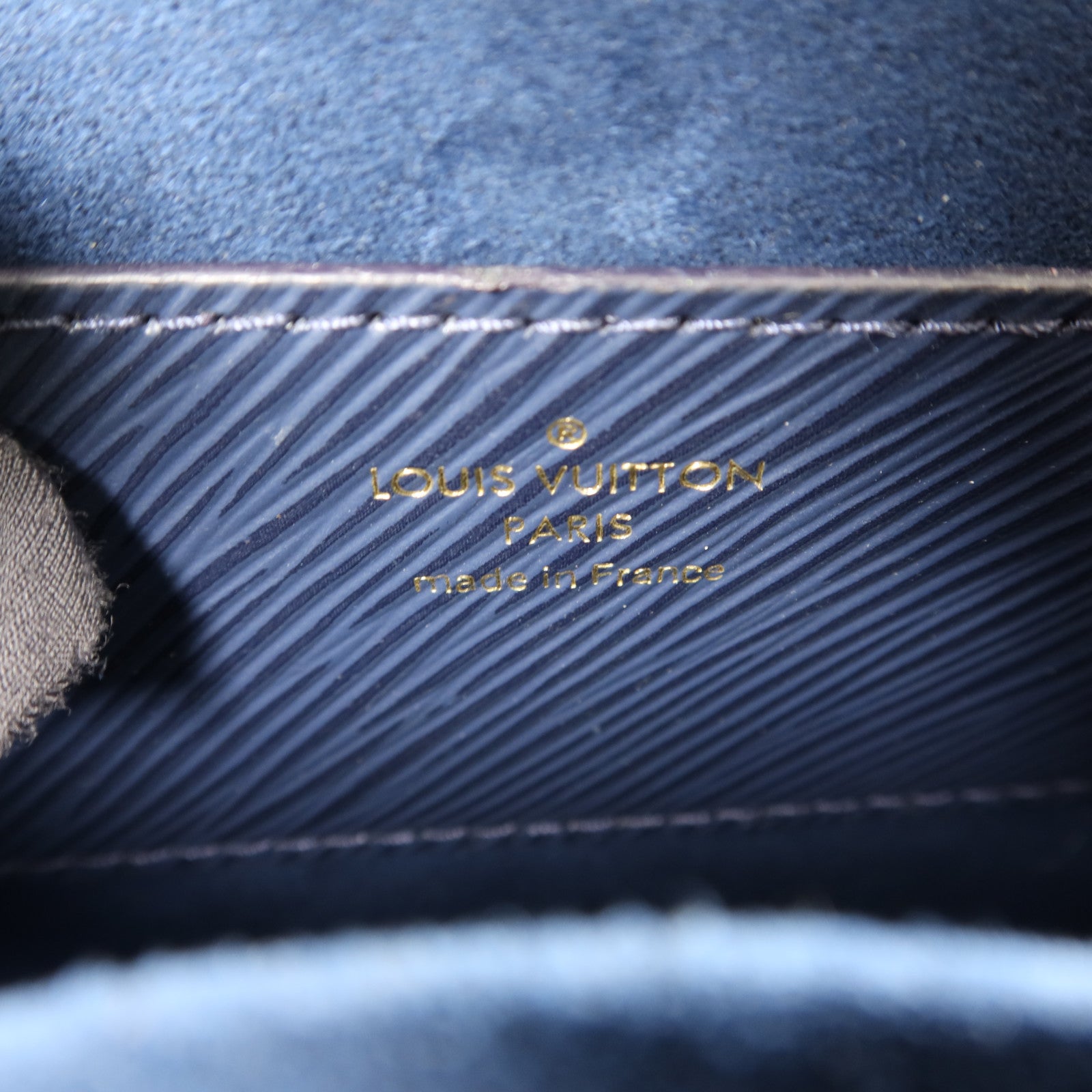 LOUIS VUITTON Epi Twist MM金扣鏈帶肩背袋