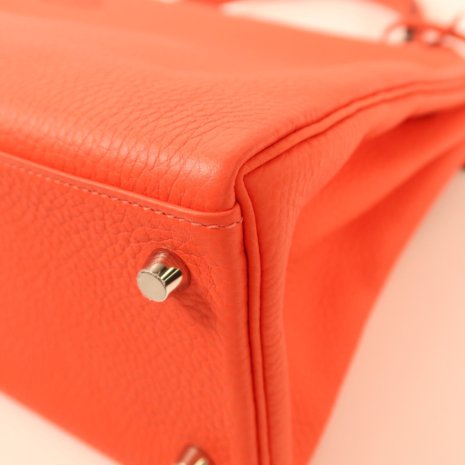 HERMES Taurillon Clemence皮革Kelly 28銀扣手挽肩背兩用袋Rose Texas
