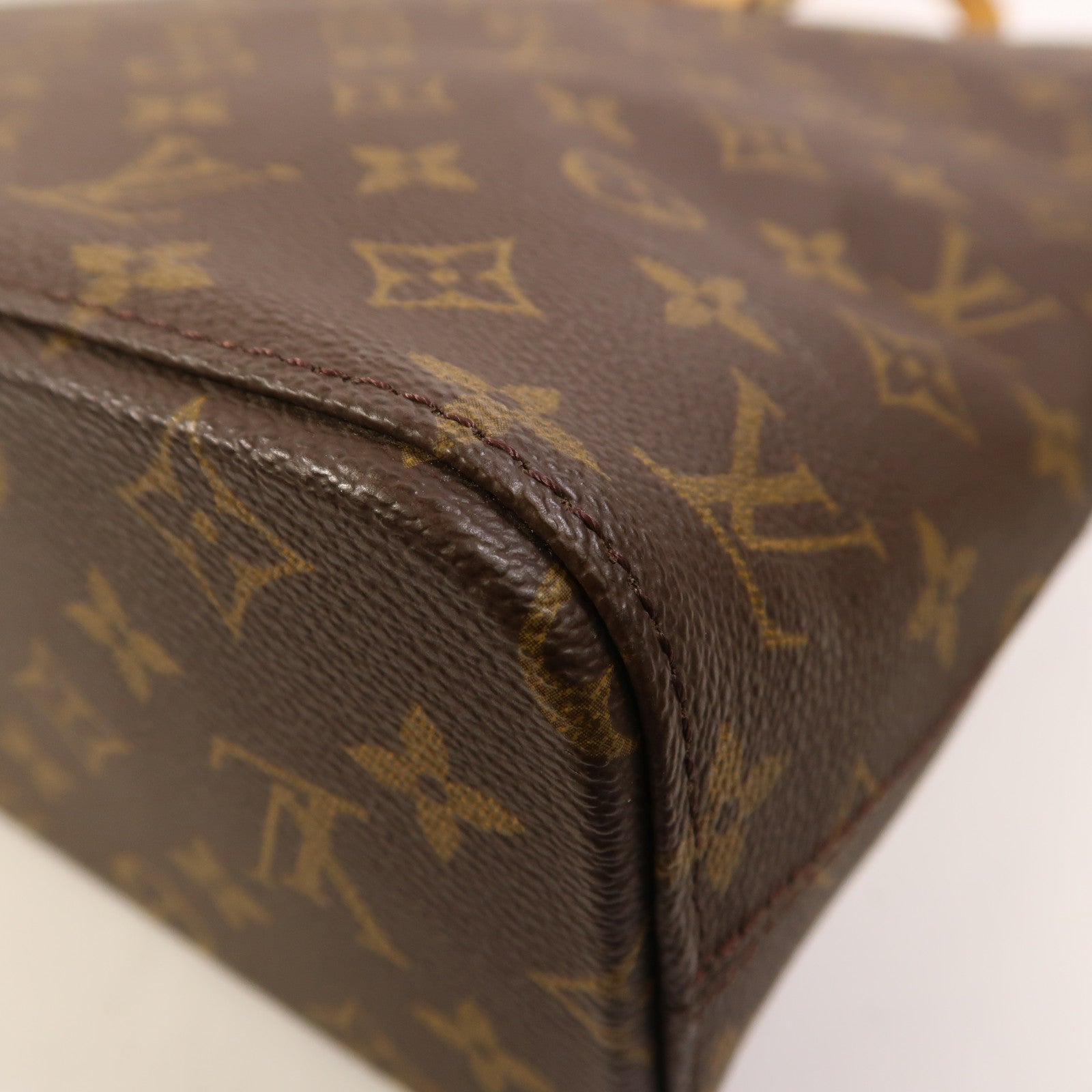 LOUIS VUITTON Monogram Luco Tote Bag金扣肩背袋