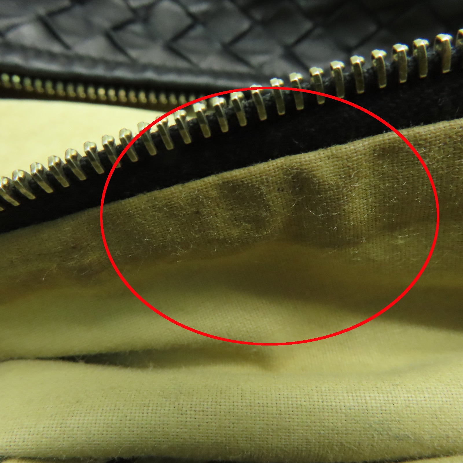 BOTTEGA VENETA 織紋皮革Handbag金扣手挽袋黒色