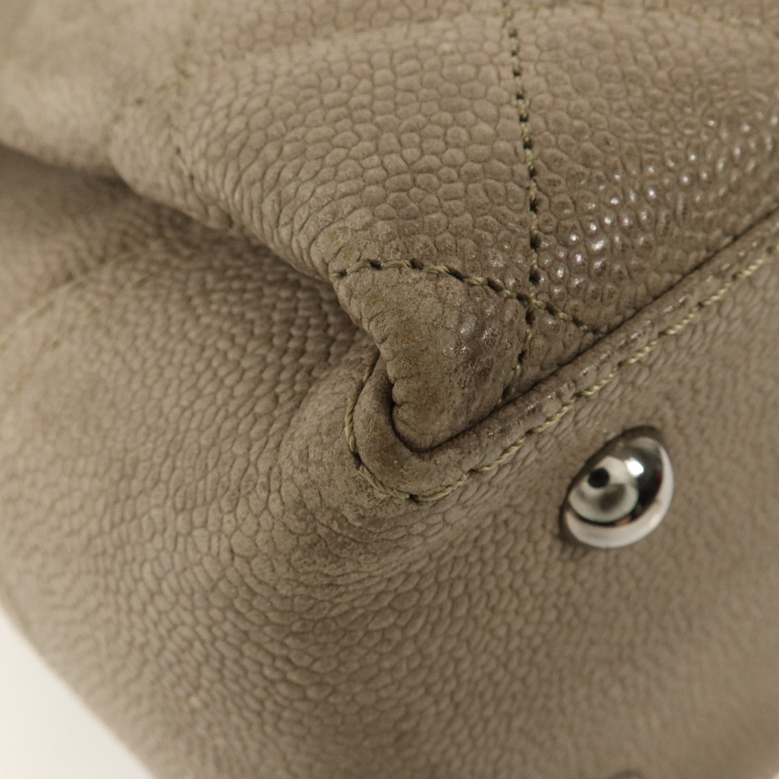 CHANEL 牛皮皮革Shoulder Bag銀扣肩背袋