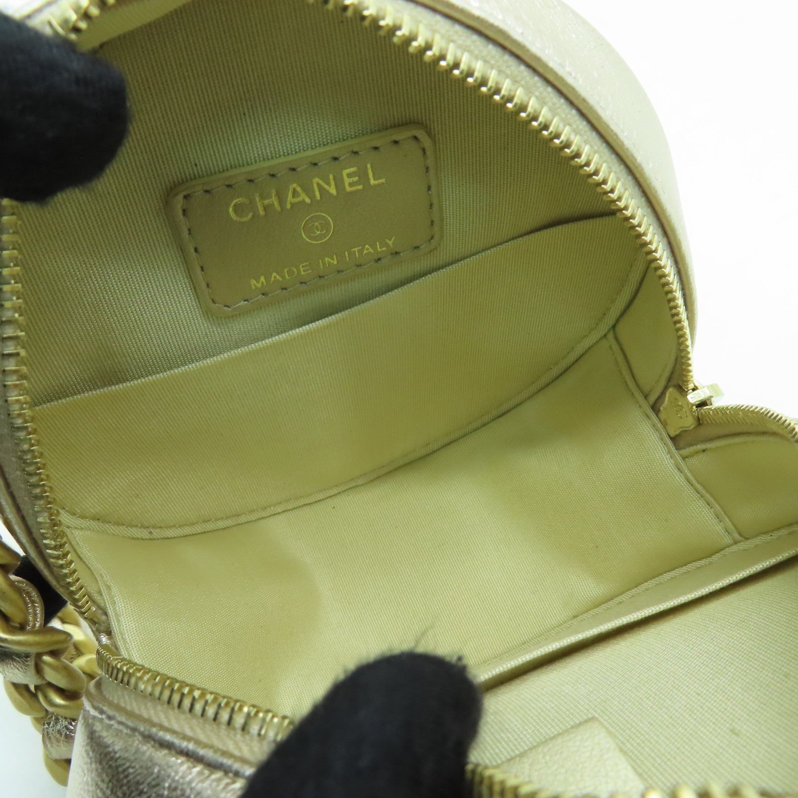 CHANEL 【清倉大減價】菱格羊皮皮革19 Round Clutch With Chain Shoulder Bag鏈帶肩背袋金色