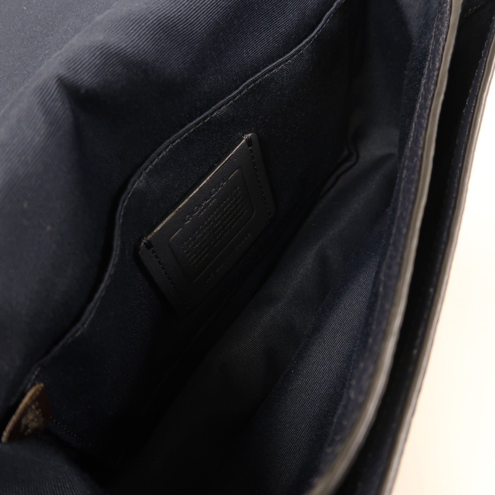 COACH 皮革Carriage Crossbody金扣肩背袋深藍色