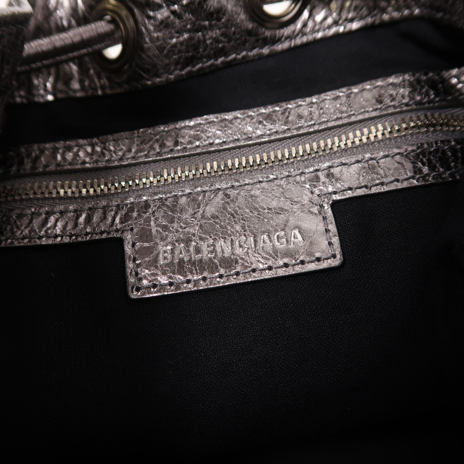 BALENCIAGA 牛皮皮革Le Cagole Xs Bucket銀扣肩背袋