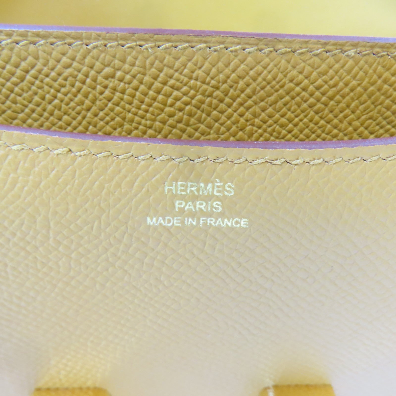 HERMES Epsom皮革Constance Mini金扣肩背袋Sesame/淺啡色