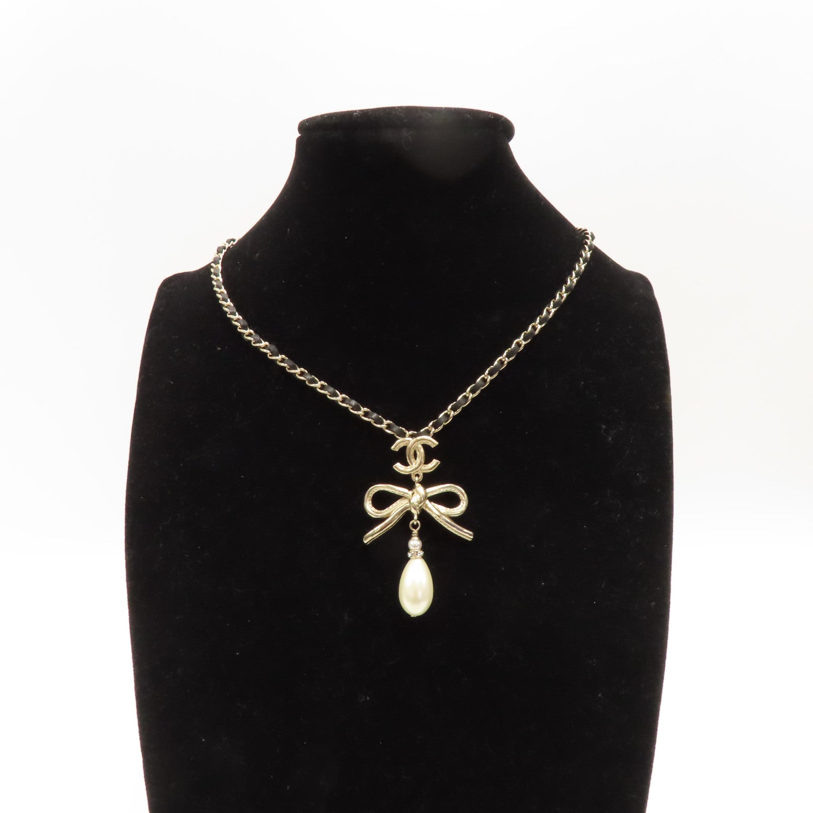 CHANEL PVC/金屬Necklace項鍊黑色/金色