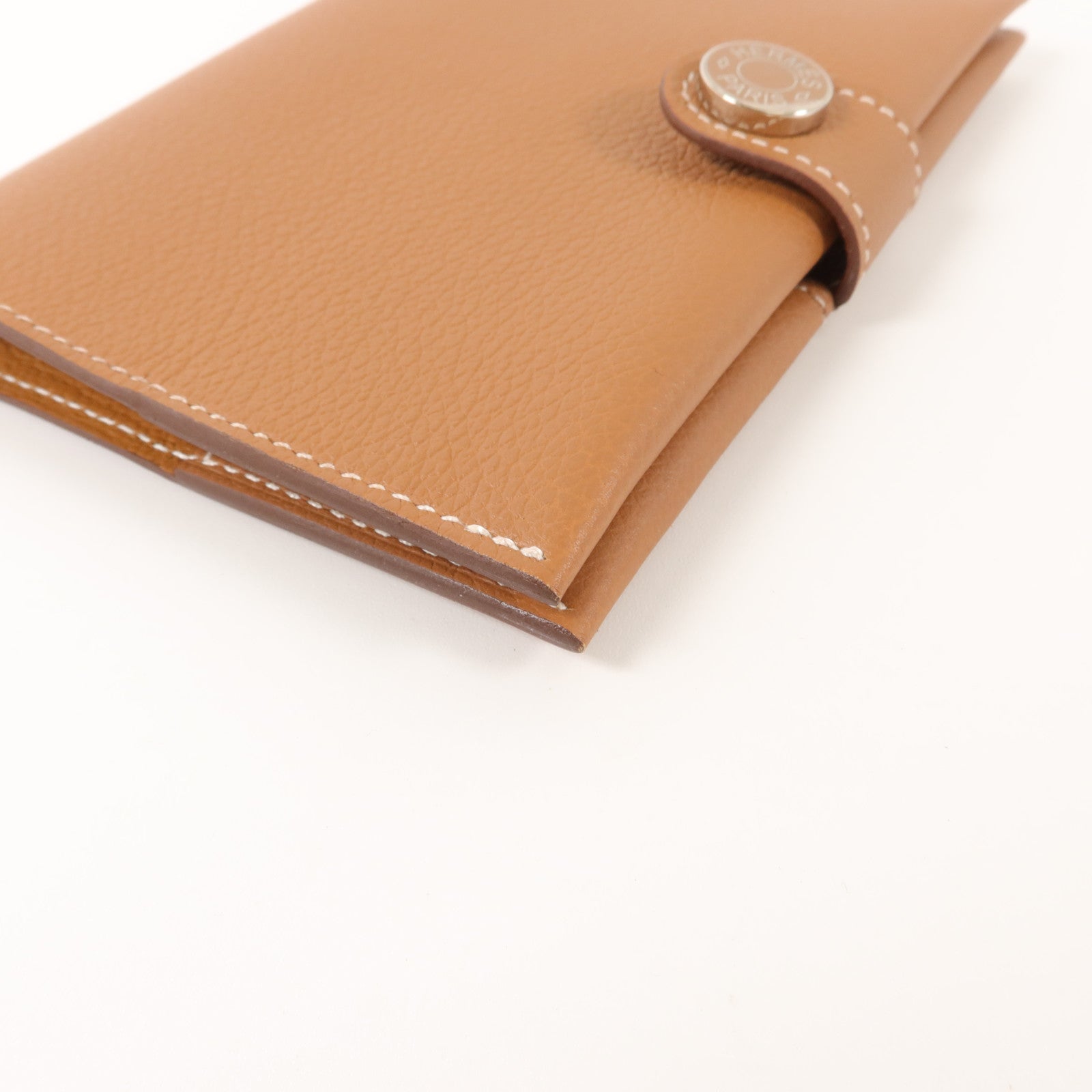 HERMES Evercolor皮革R.M.S Passport Holder護照套Gold