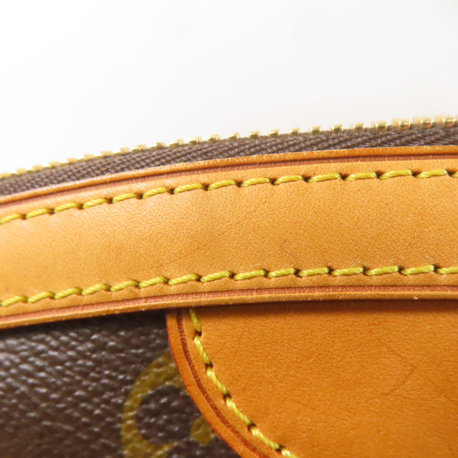 LOUIS VUITTON【激減優惠】 Monogram Tivoli GM金扣肩背袋棕色