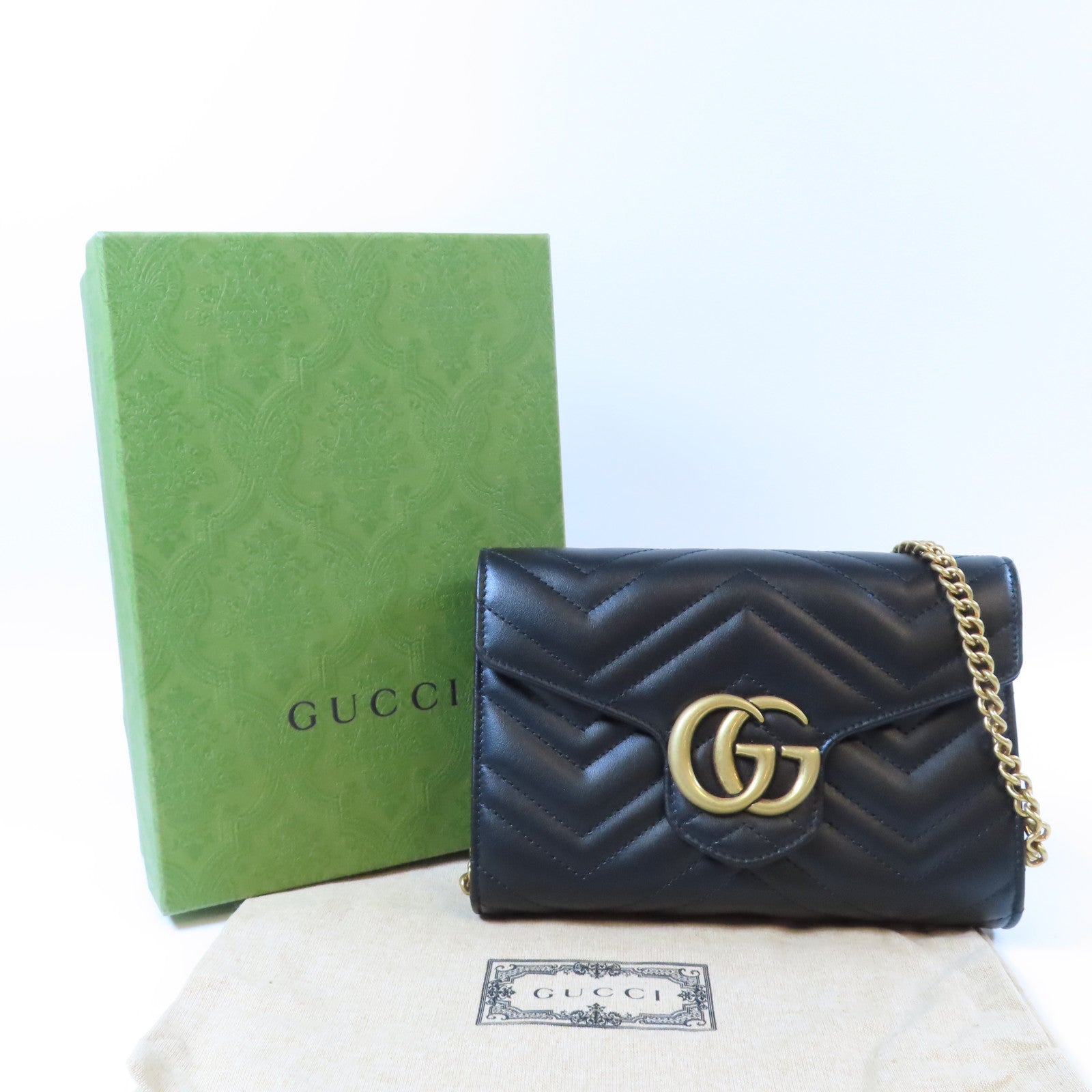 GUCCI 牛皮皮革GG Marmont Mini金扣鏈帶肩背袋黑色
