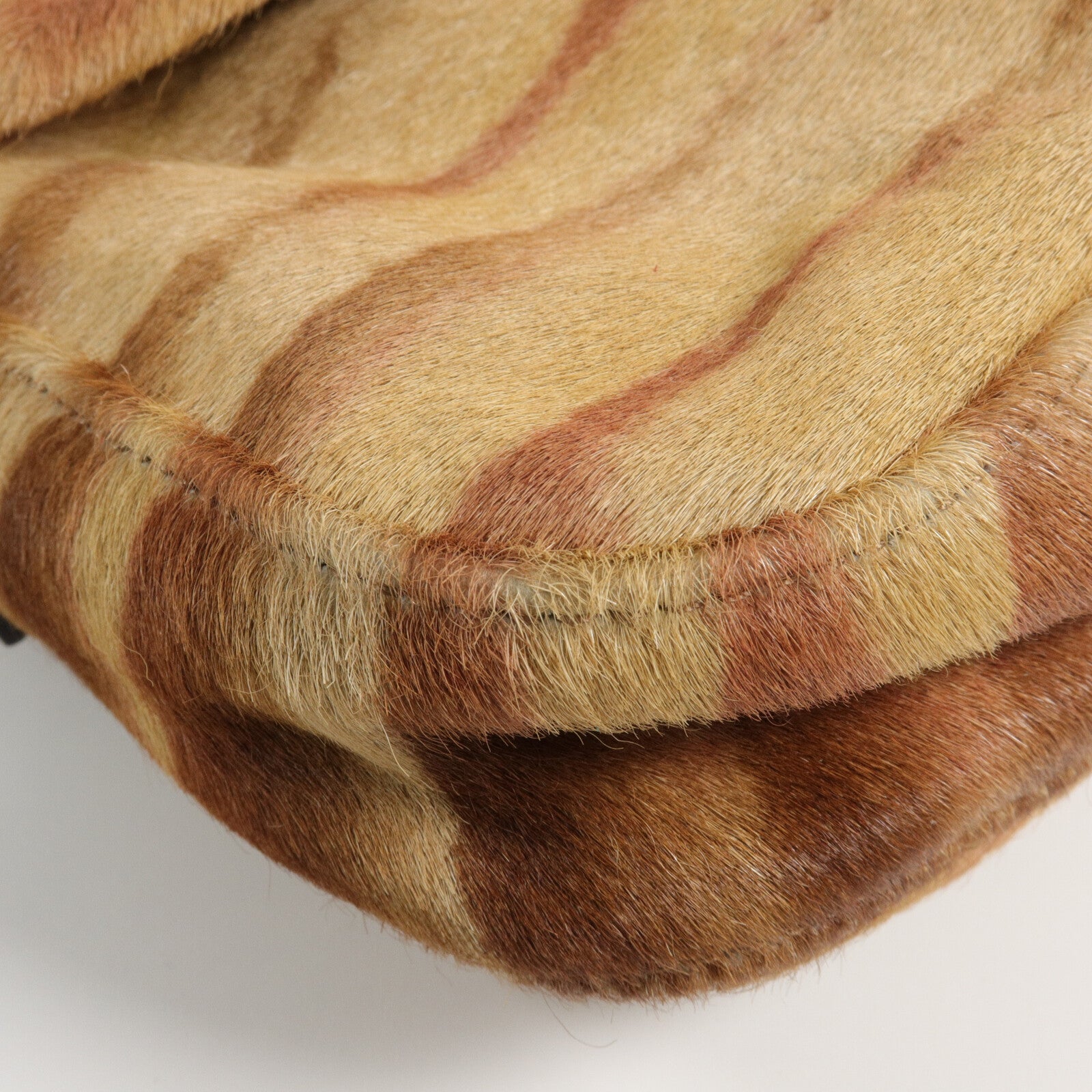 FENDI 馬毛Baguette手挽袋