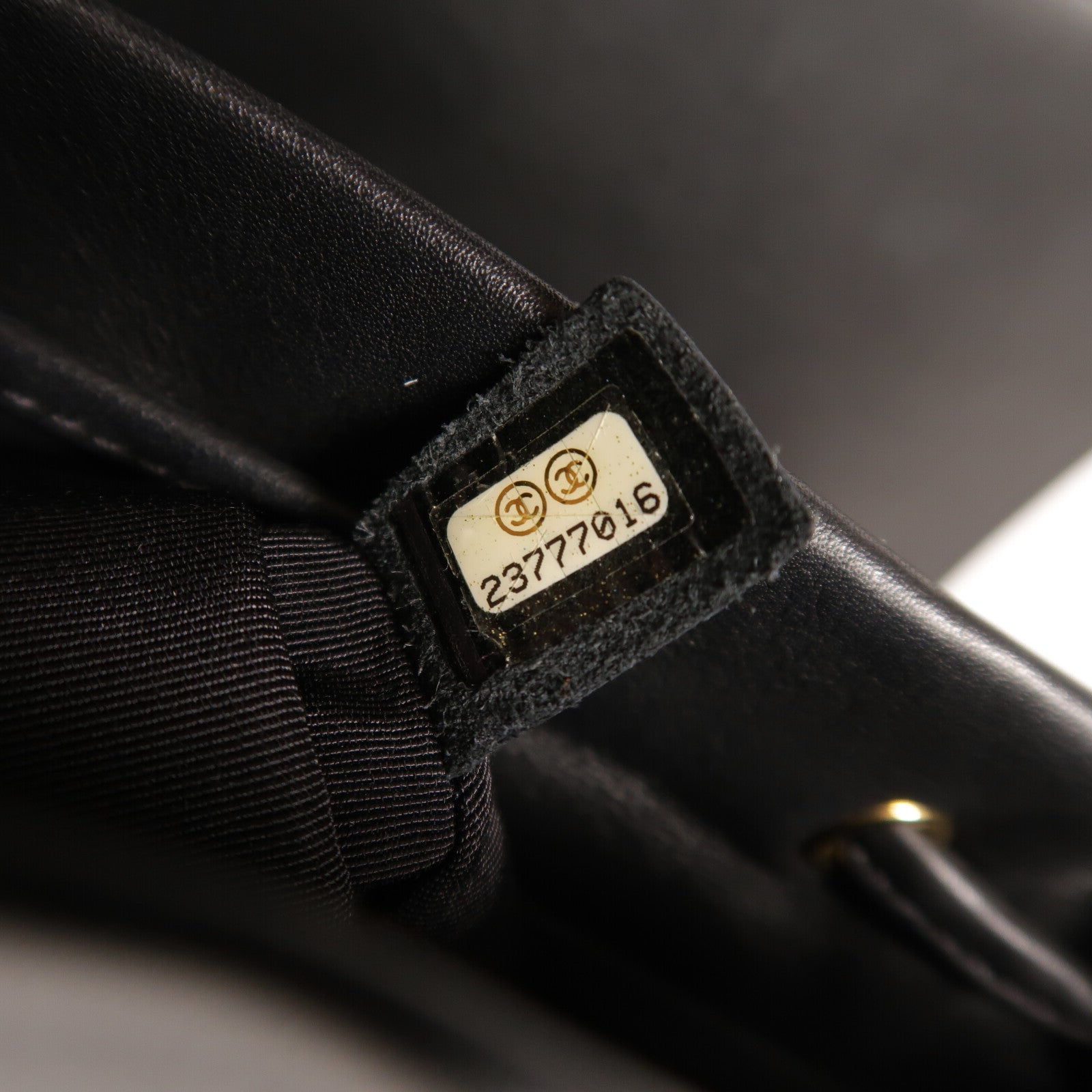 CHANEL 羊皮皮革Urban Spirit Backpack背包