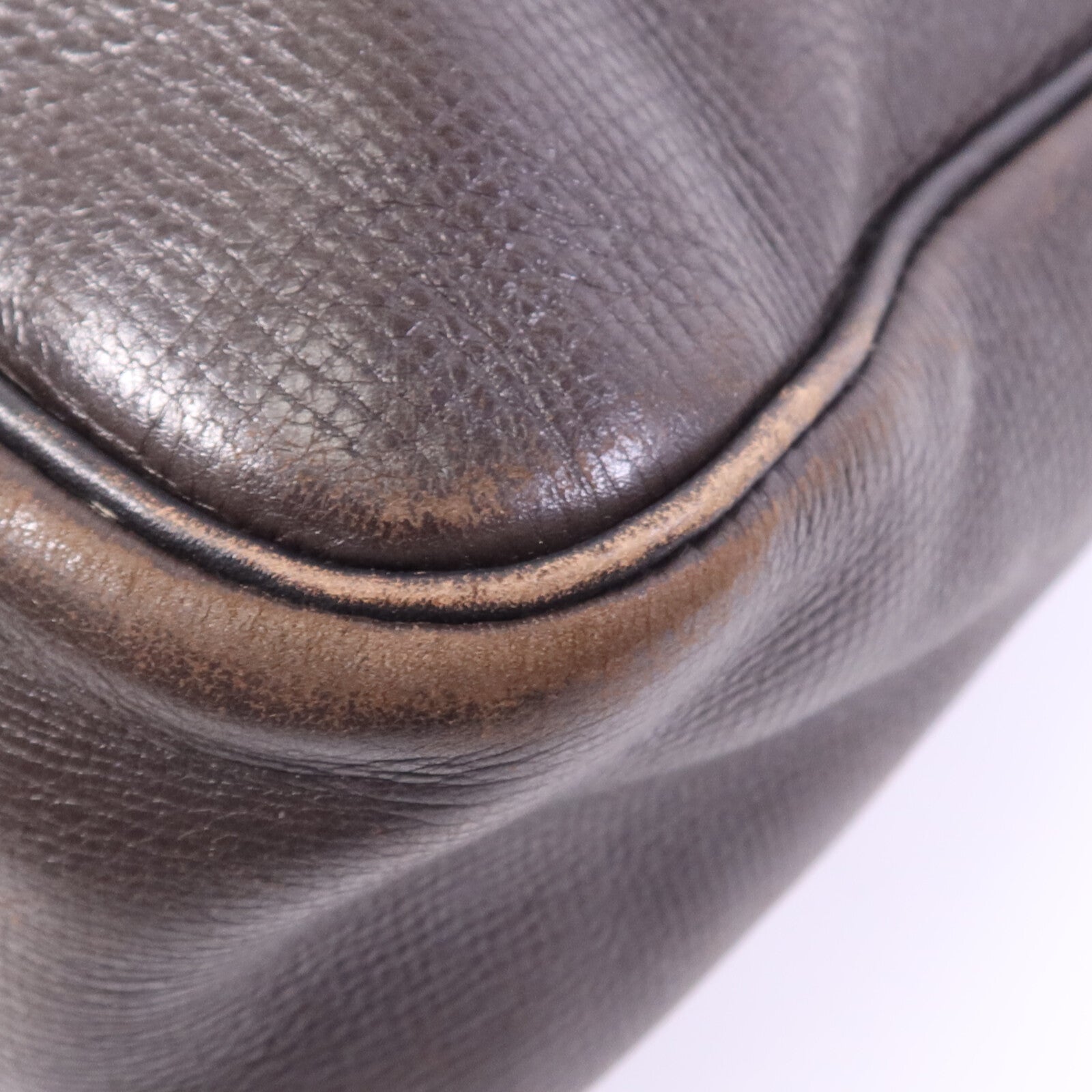 LOUIS VUITTON 牛皮皮革Whichita金扣肩背袋