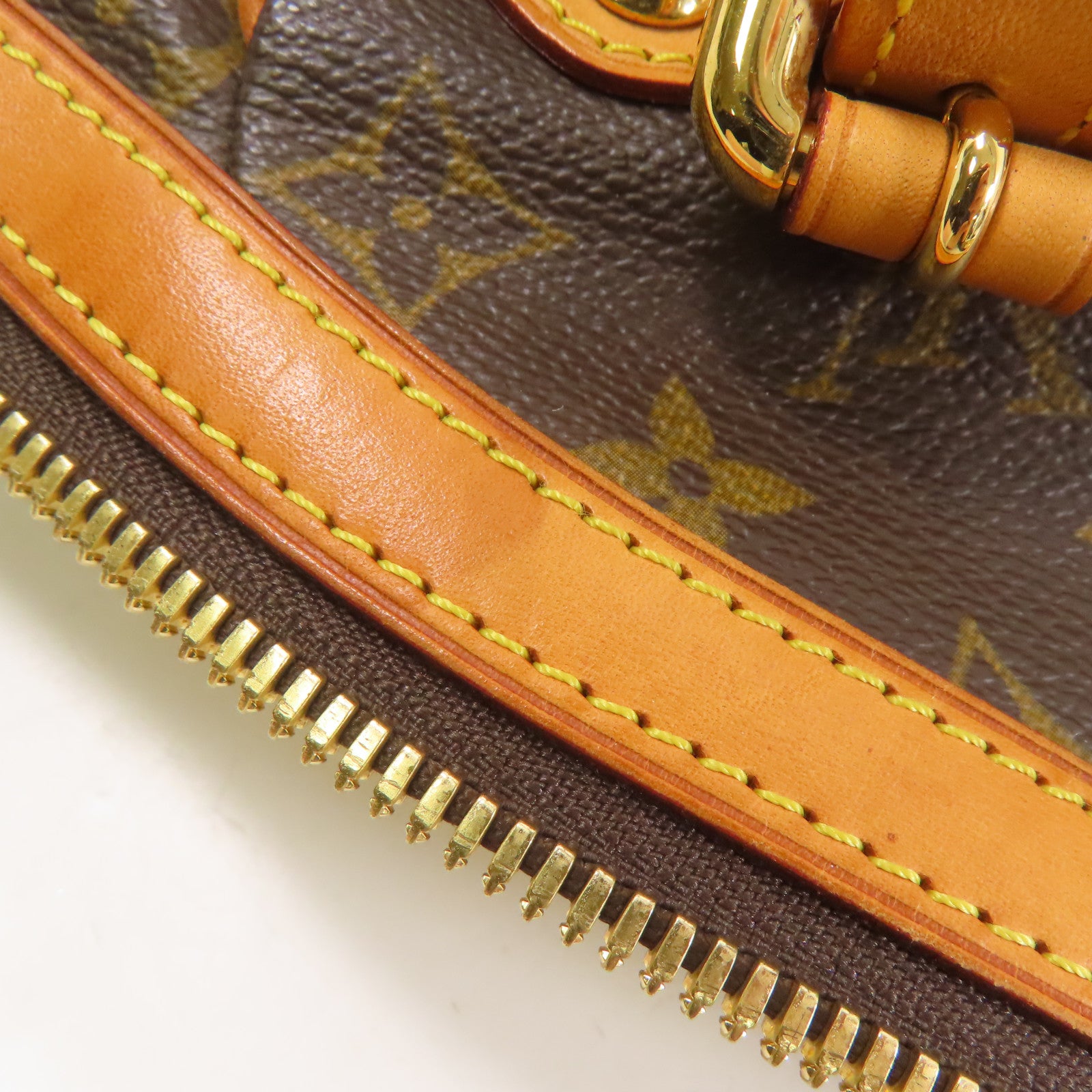 LOUIS VUITTON【激減優惠】 Monogram Tivoli GM金扣肩背袋棕色