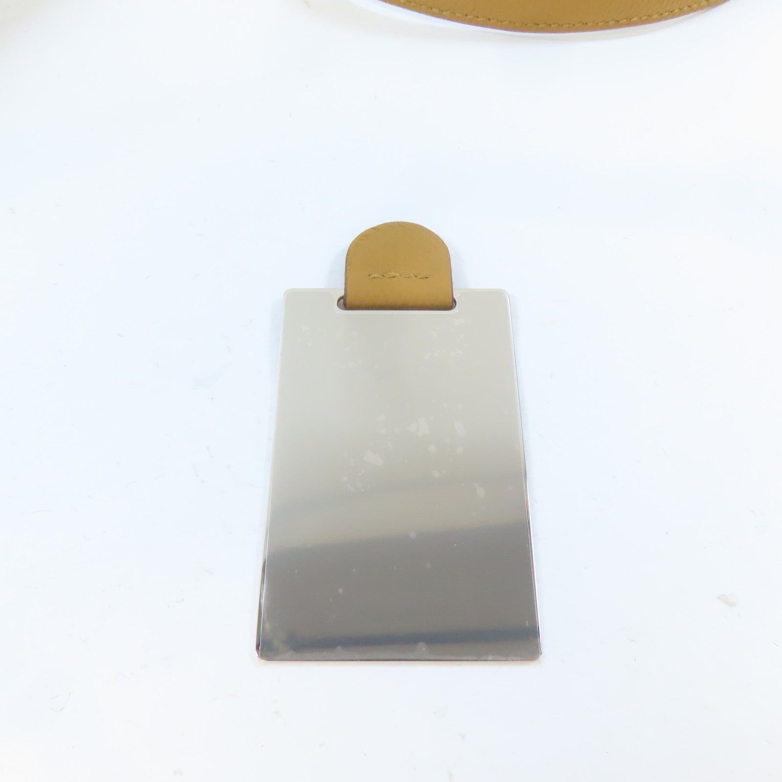 HERMES Epsom皮革Constance Mini金扣肩背袋Sesame/淺啡色