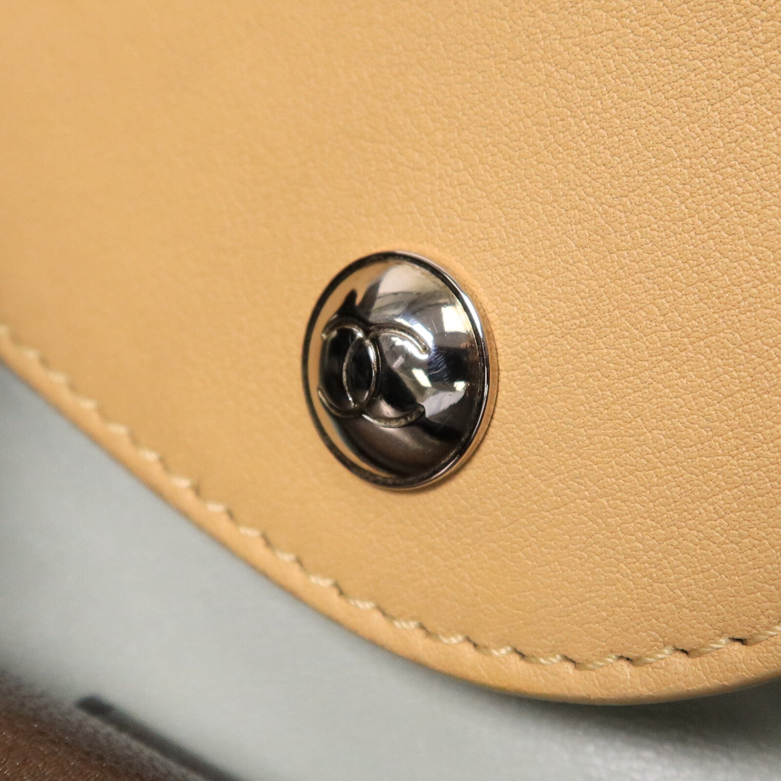 CHANEL 牛皮皮革Tote Bag鏈帶手挽袋