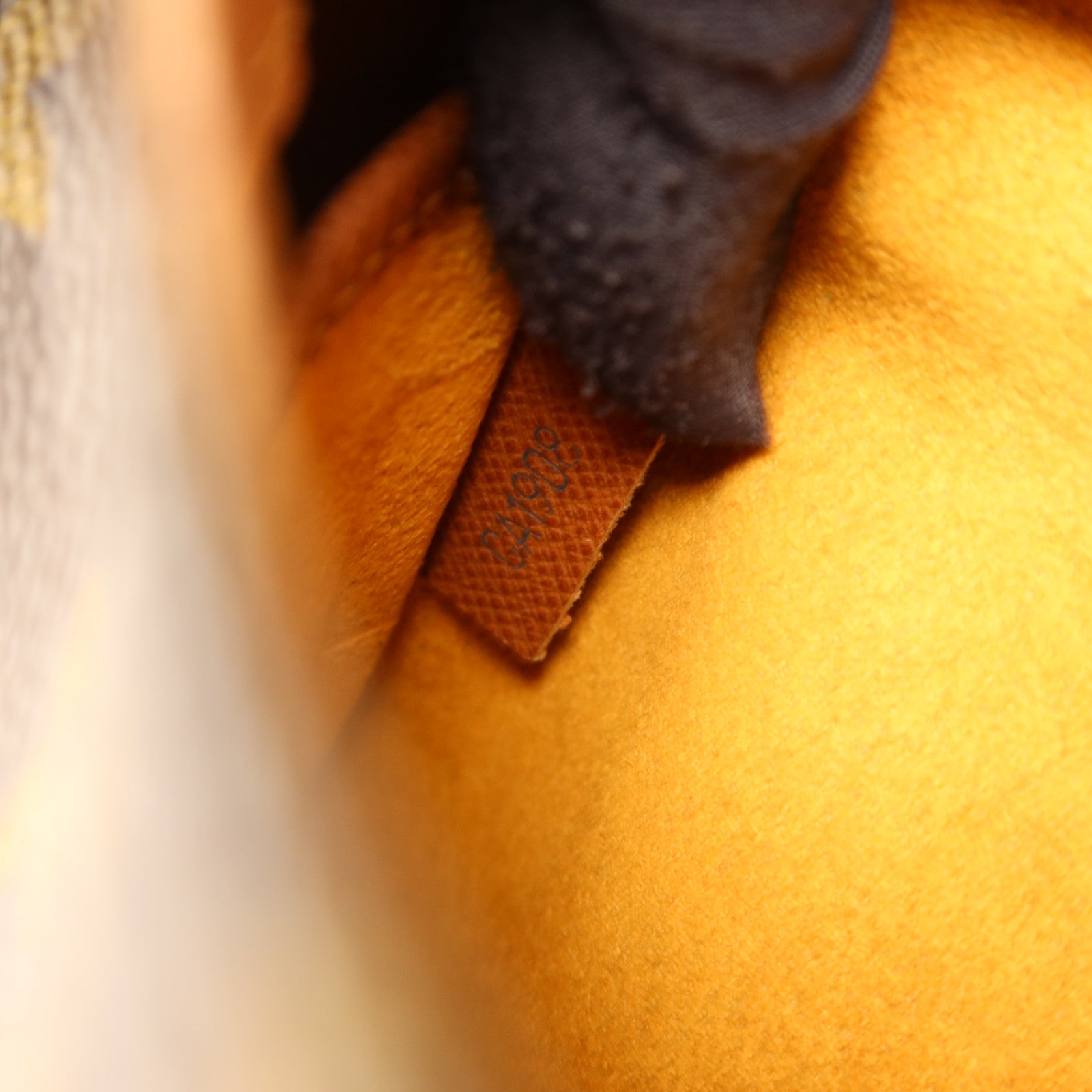 LOUIS VUITTON 【激減優惠】Monogram Musette Salsa Short金扣肩背袋