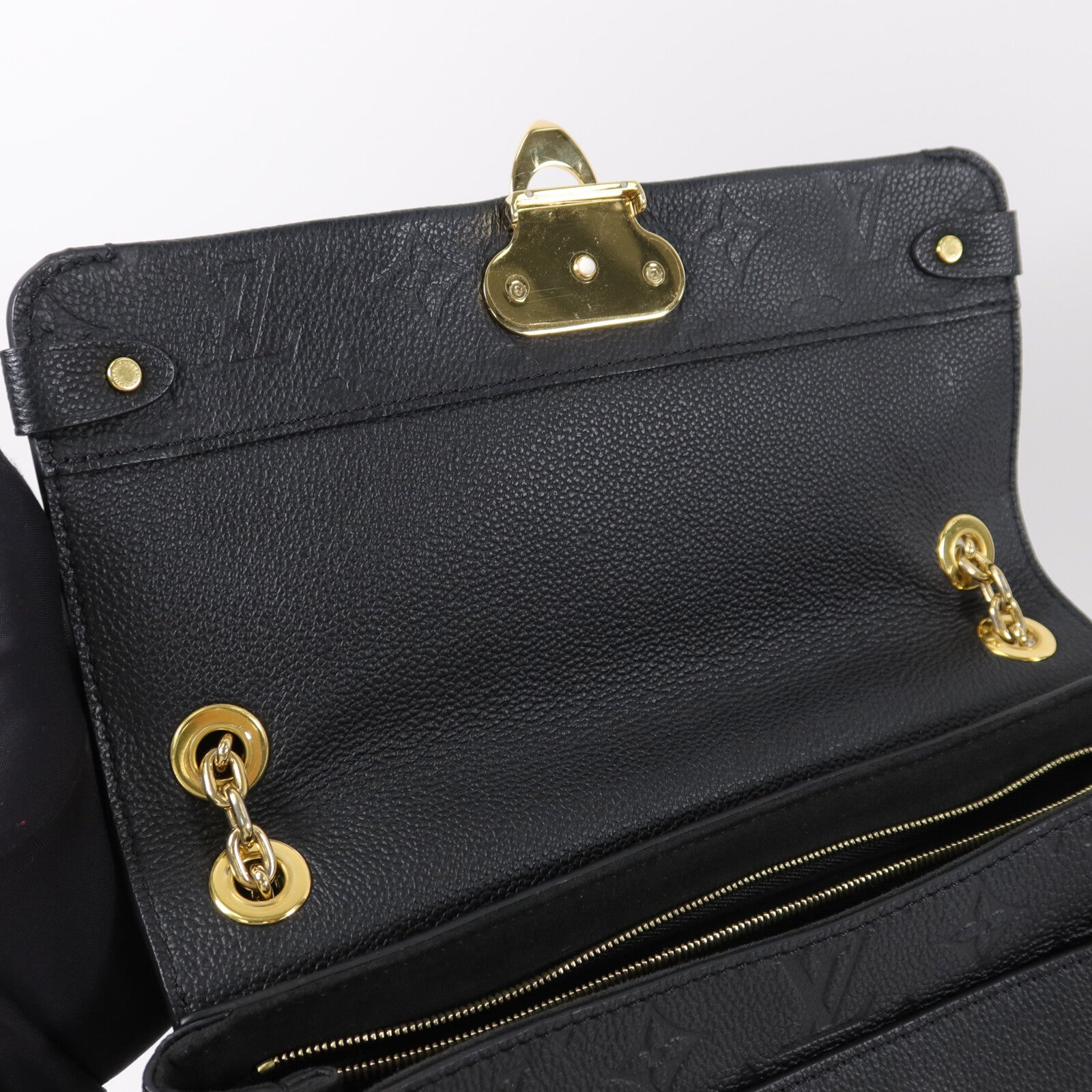LOUIS VUITTON Monogram Empreinte Vavin PM肩背袋