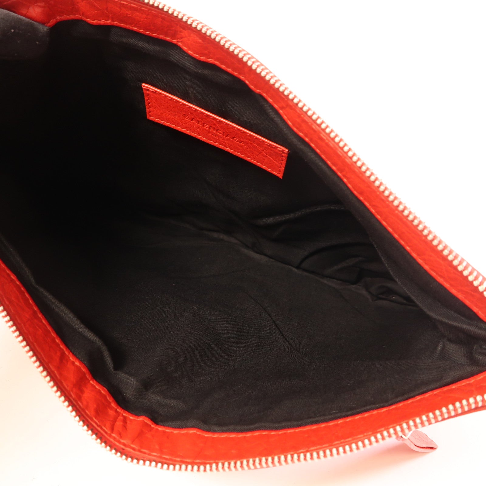 BALENCIAGA 牛皮皮革Pouch金扣手拿包