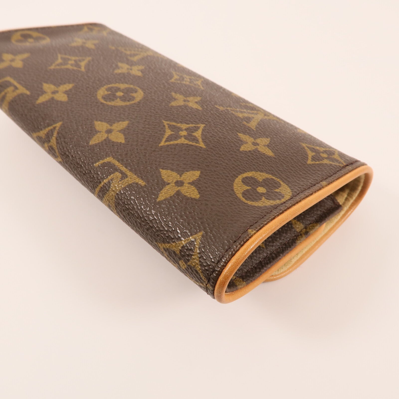 LOUIS VUITTON Monogram Pochette Twin PM金扣肩背袋