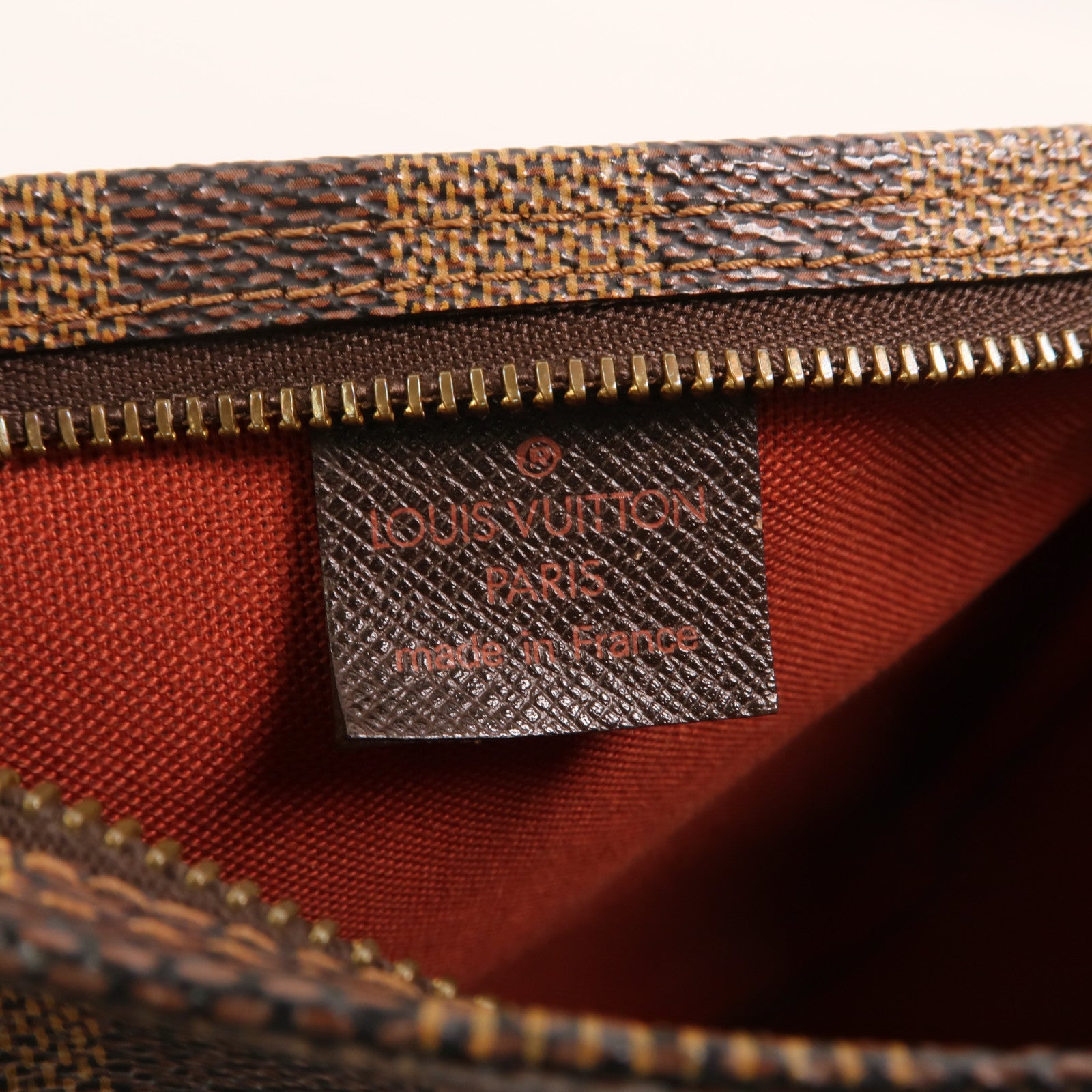 LOUIS VUITTON Damier Trousse Pochette金扣手挽袋