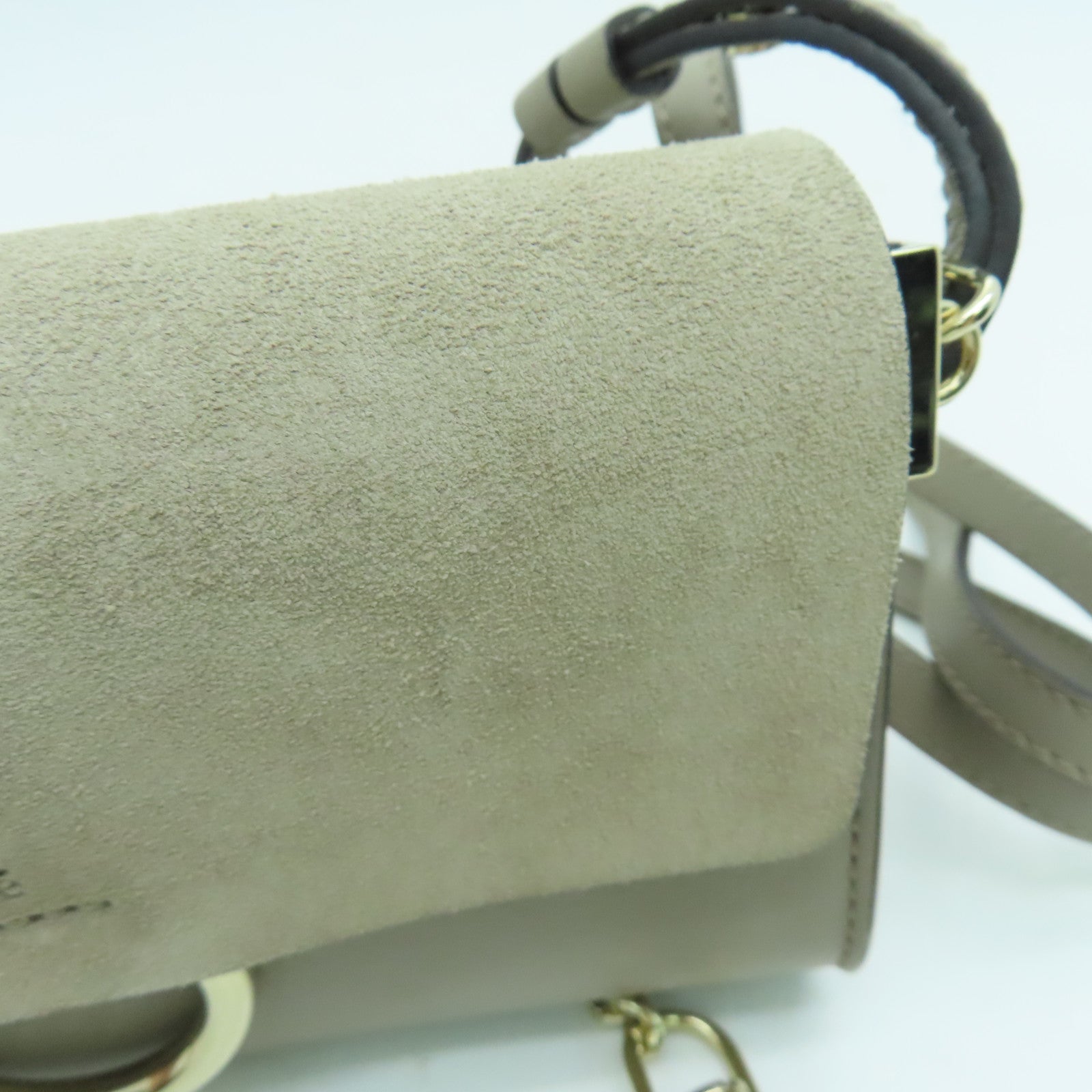 Chloe 【激減優惠】牛皮皮革Faye Wallet On Strap金扣肩背袋灰色