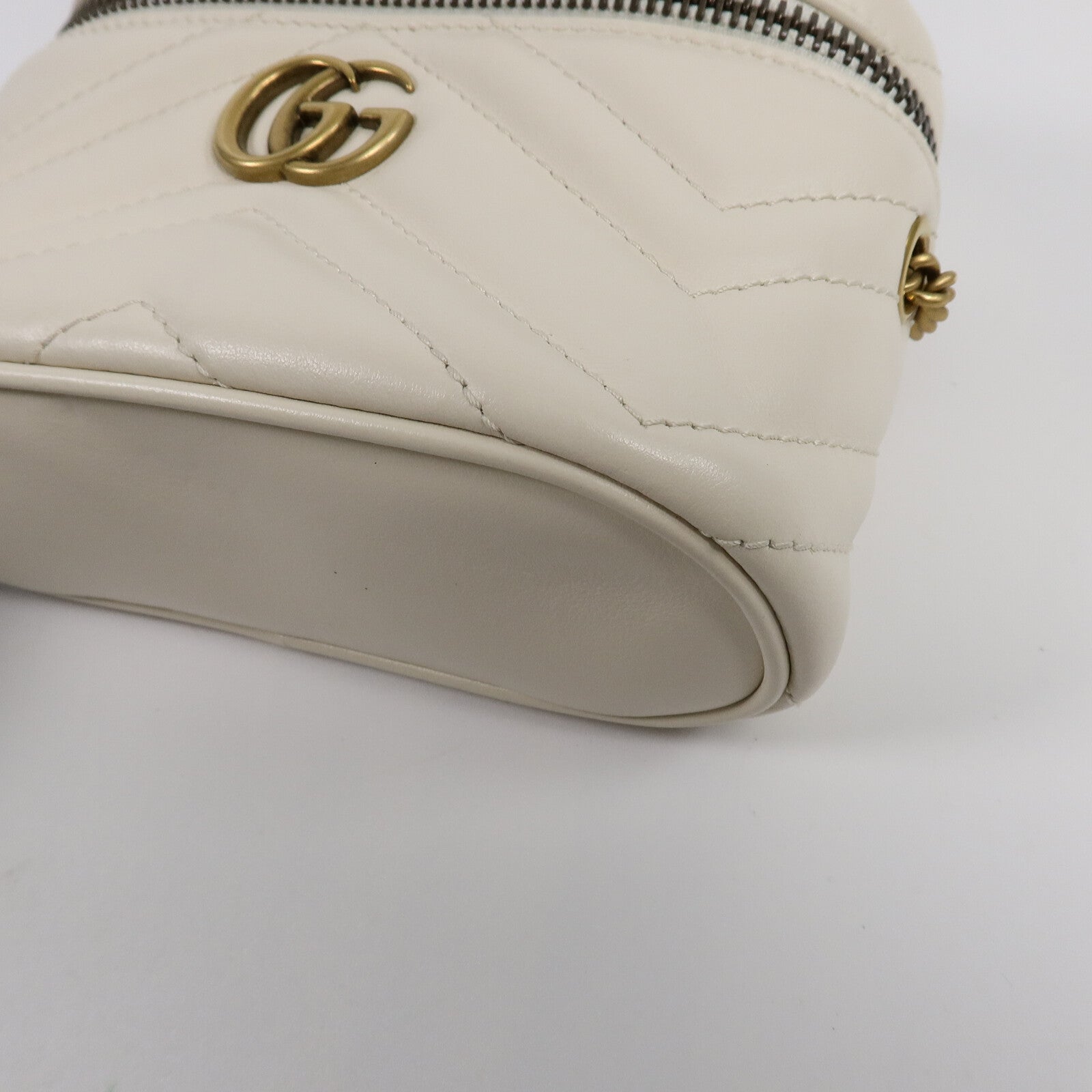 GUCCI 牛皮皮革GG Marmont鏈帶肩背袋