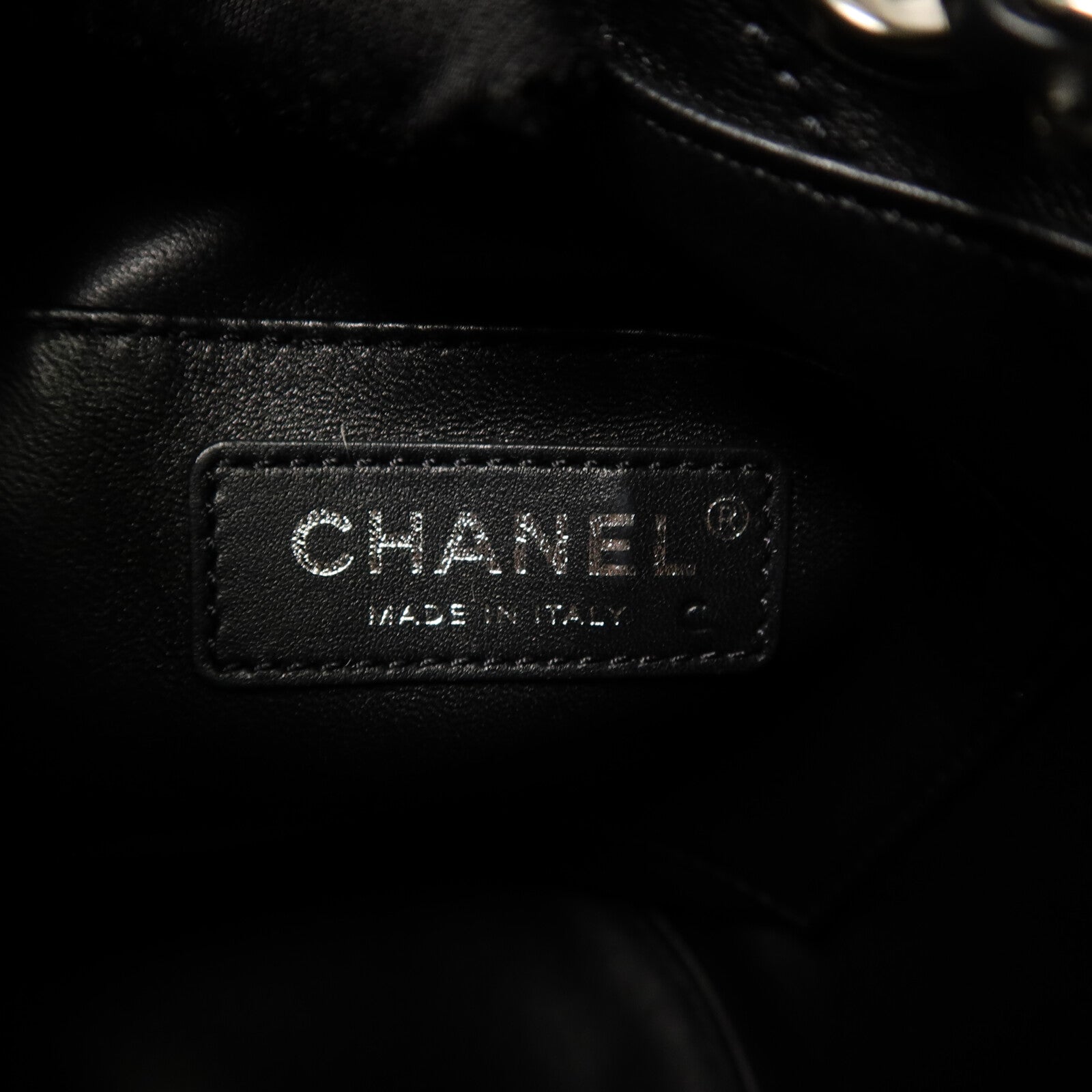 CHANEL 【激減優惠】羊皮皮革Bucket Bag鏈帶肩背袋