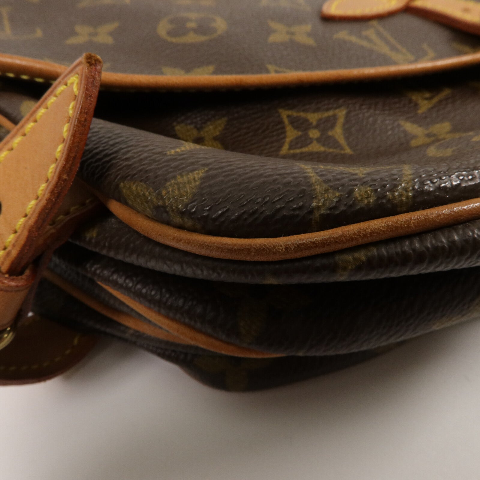 LOUIS VUITTON Monogram Saumur 30肩背袋