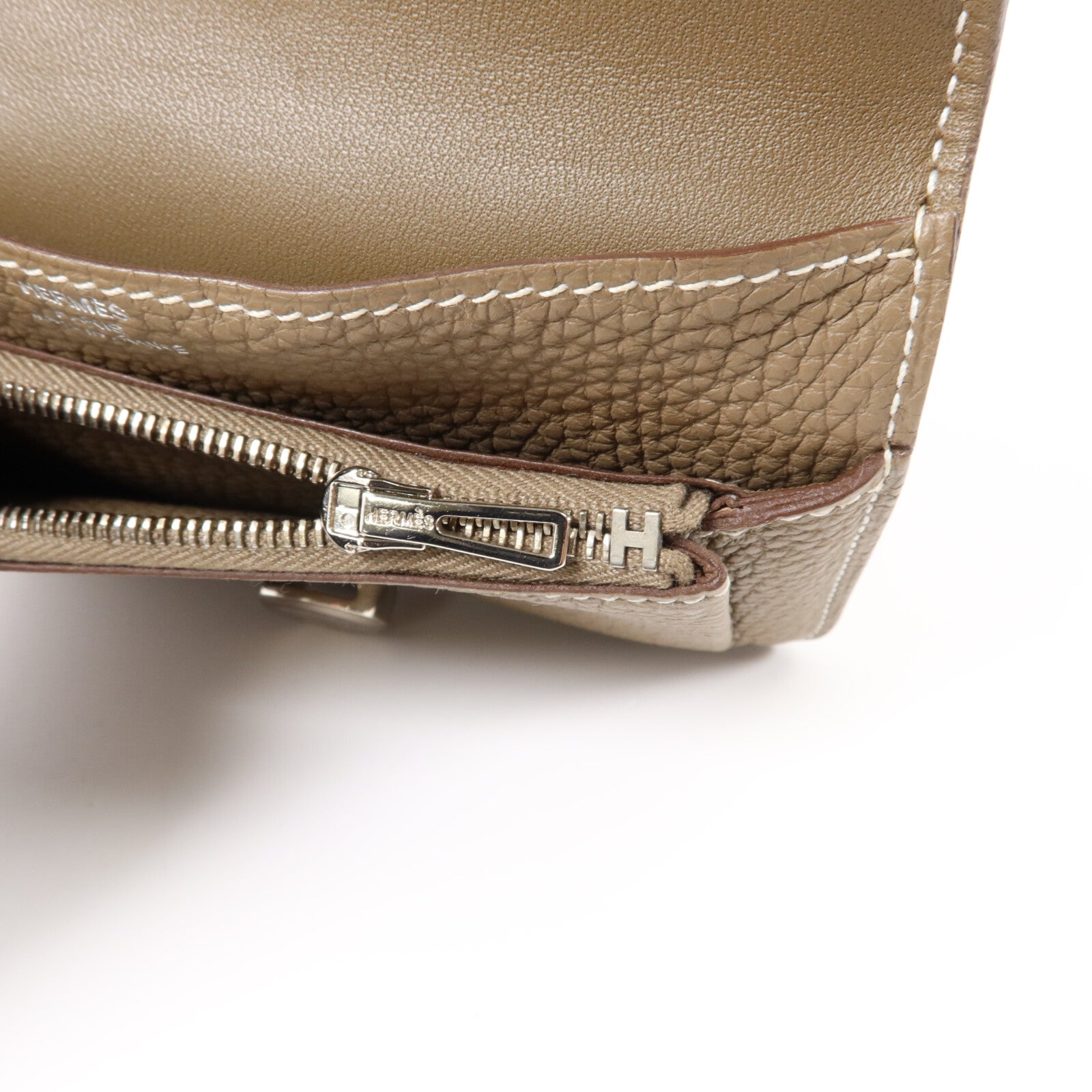 HERMES Togo皮革Dogon Compact Wallet銀扣錢包Etoupe