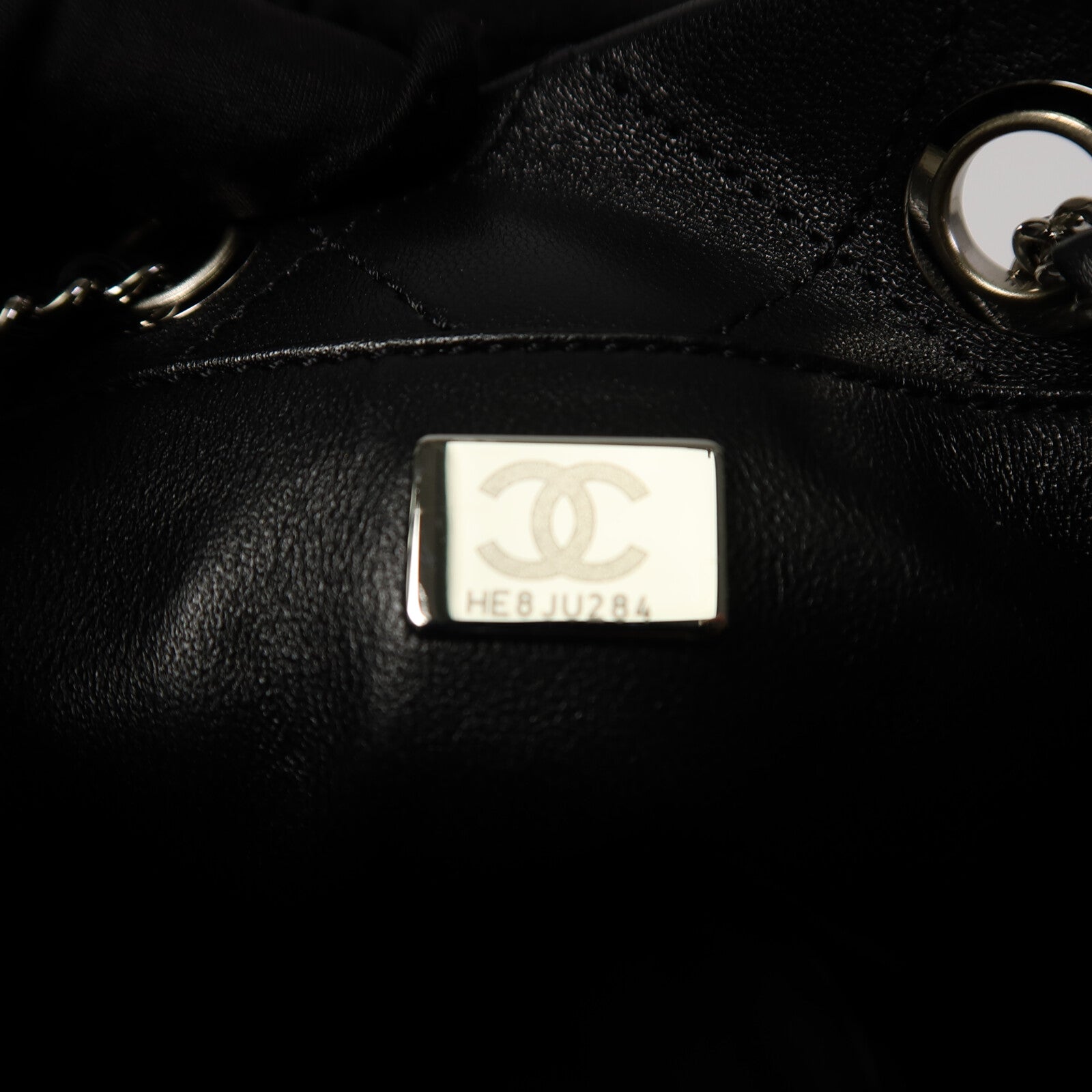 CHANEL 【激減優惠】羊皮皮革Bucket Bag鏈帶肩背袋