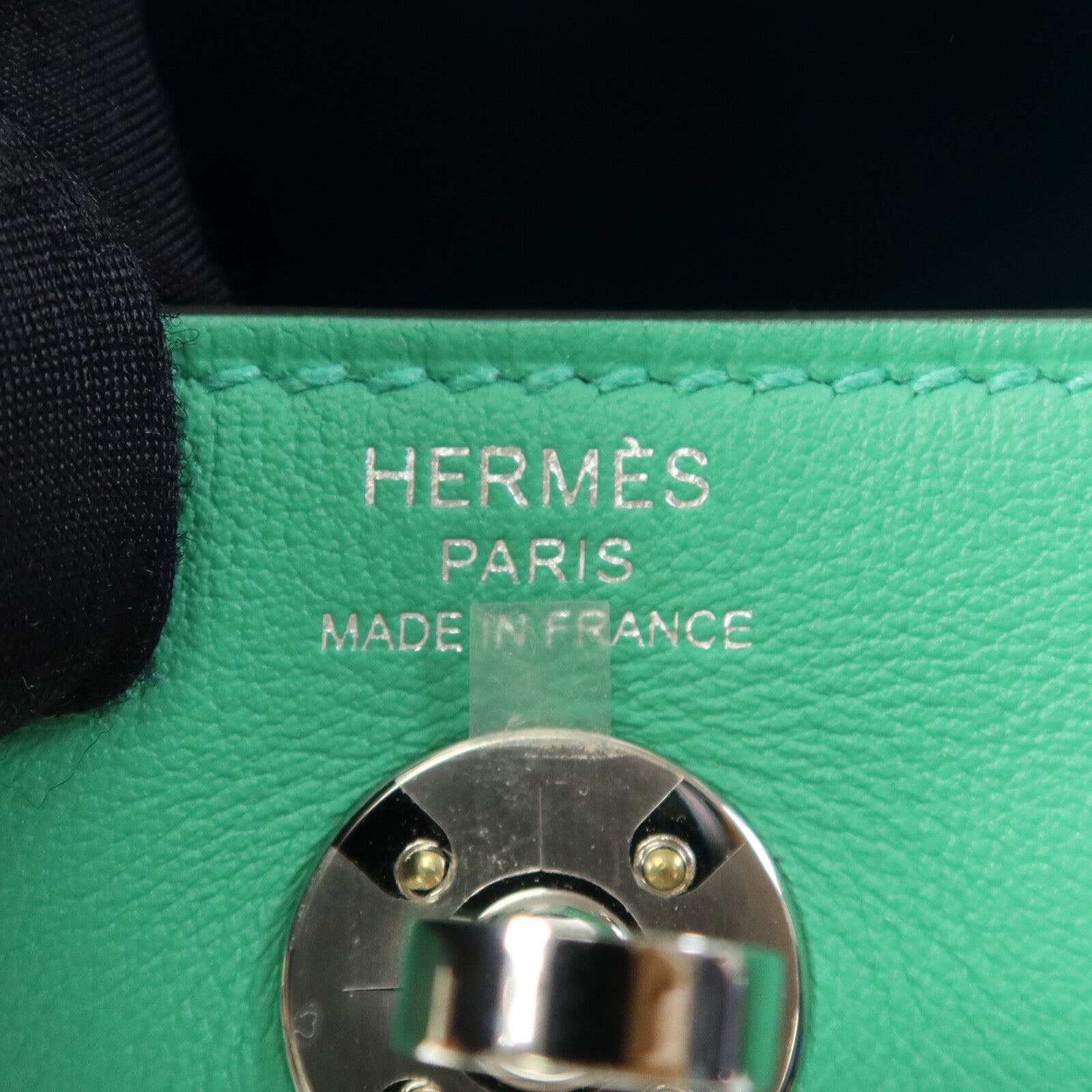 HERMES Swift皮革Mini Lindy金扣手挽肩背兩用袋Menthe
