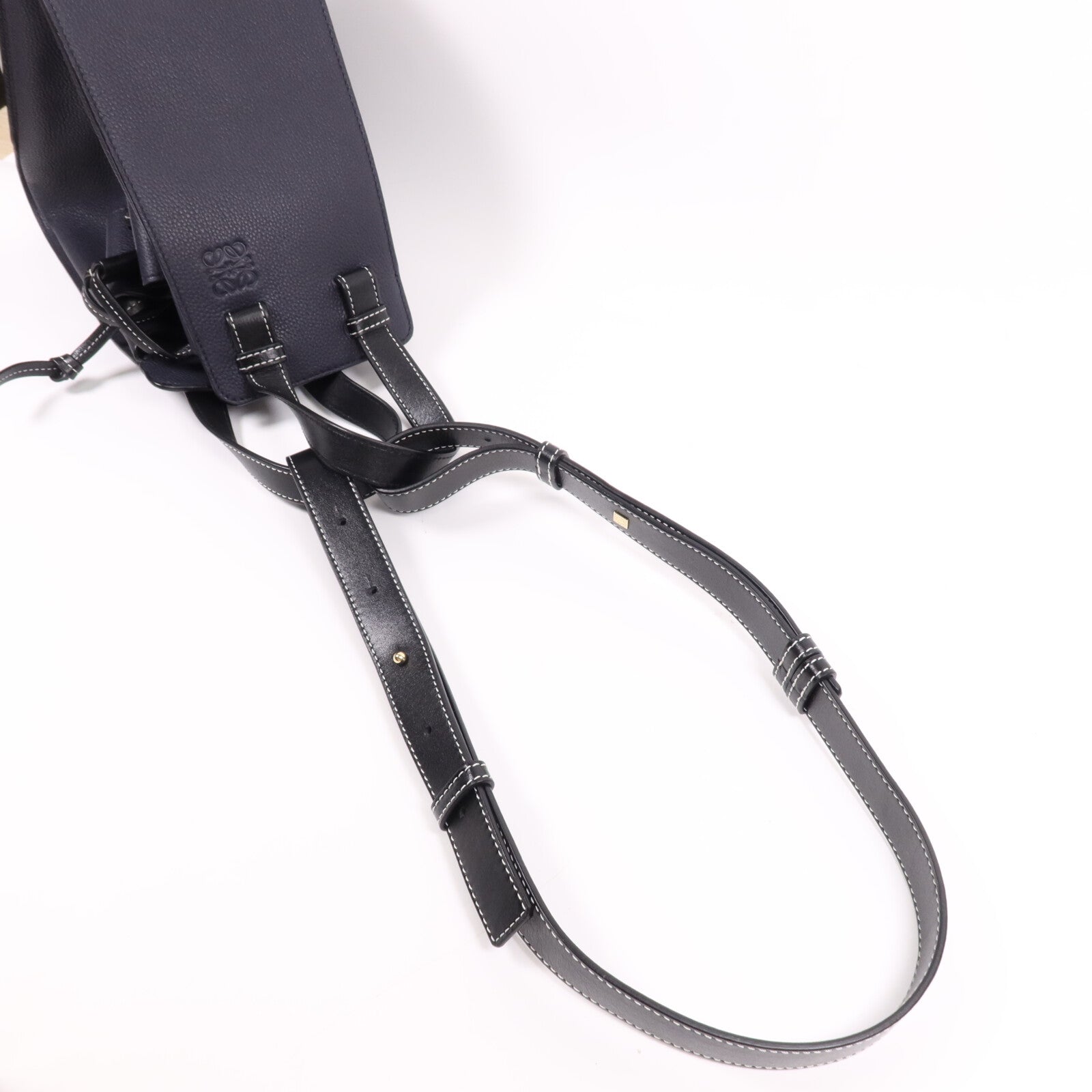 LOEWE 牛皮皮革Hammock DW Small金扣手挽肩背兩用袋