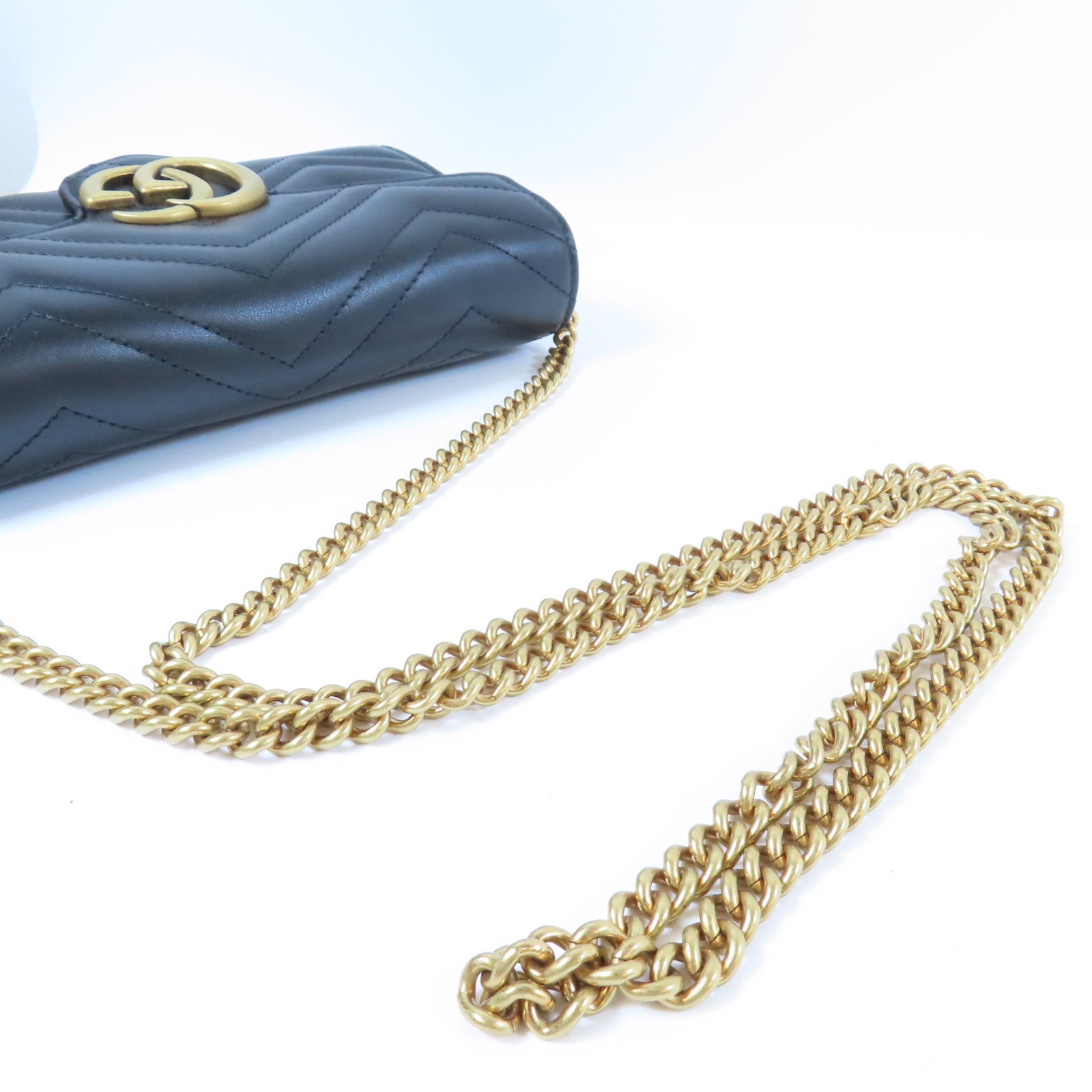 GUCCI 牛皮皮革GG Marmont Mini金扣鏈帶肩背袋黑色