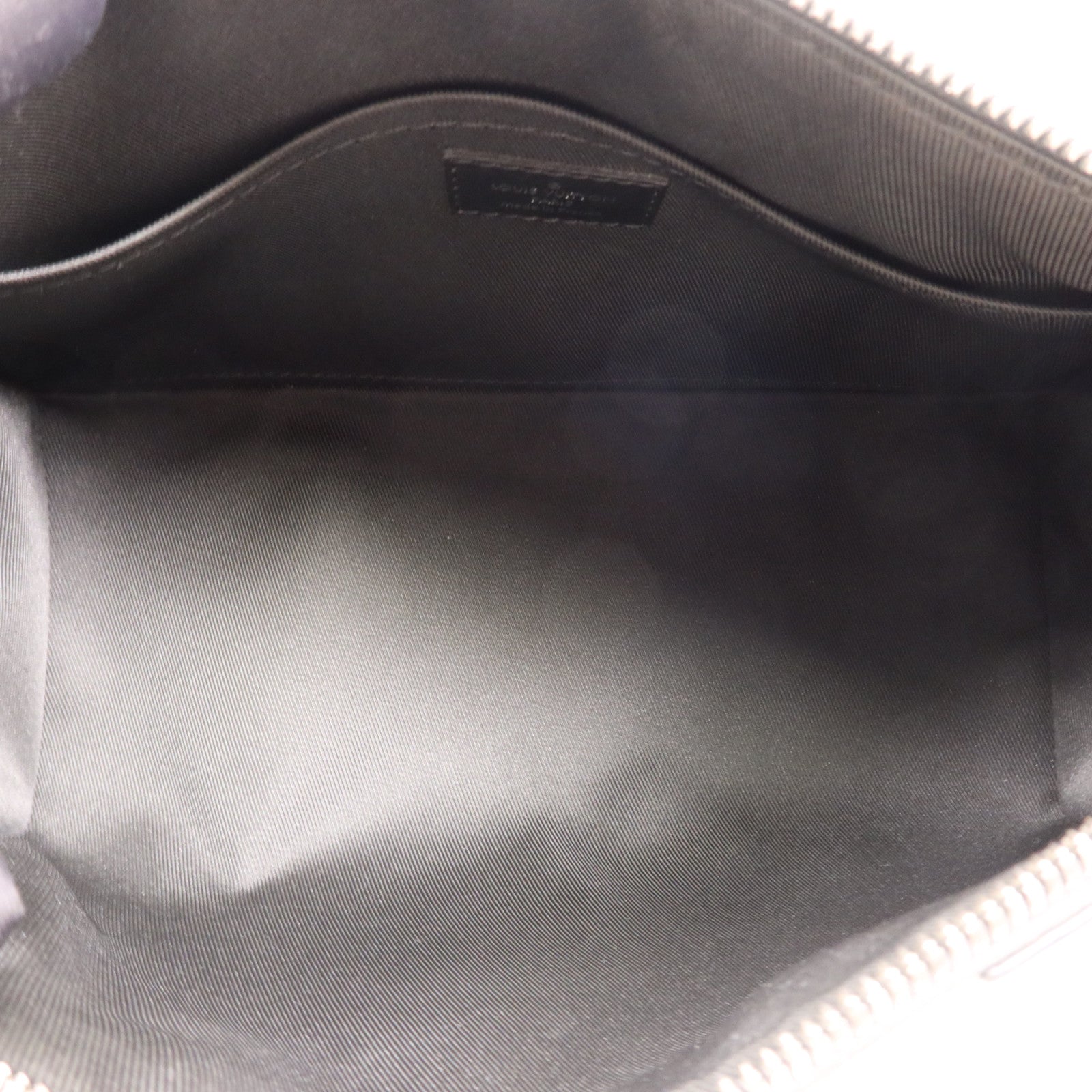 LOUIS VUITTON Monogram Eclipse City Keepall手挽肩背兩用袋